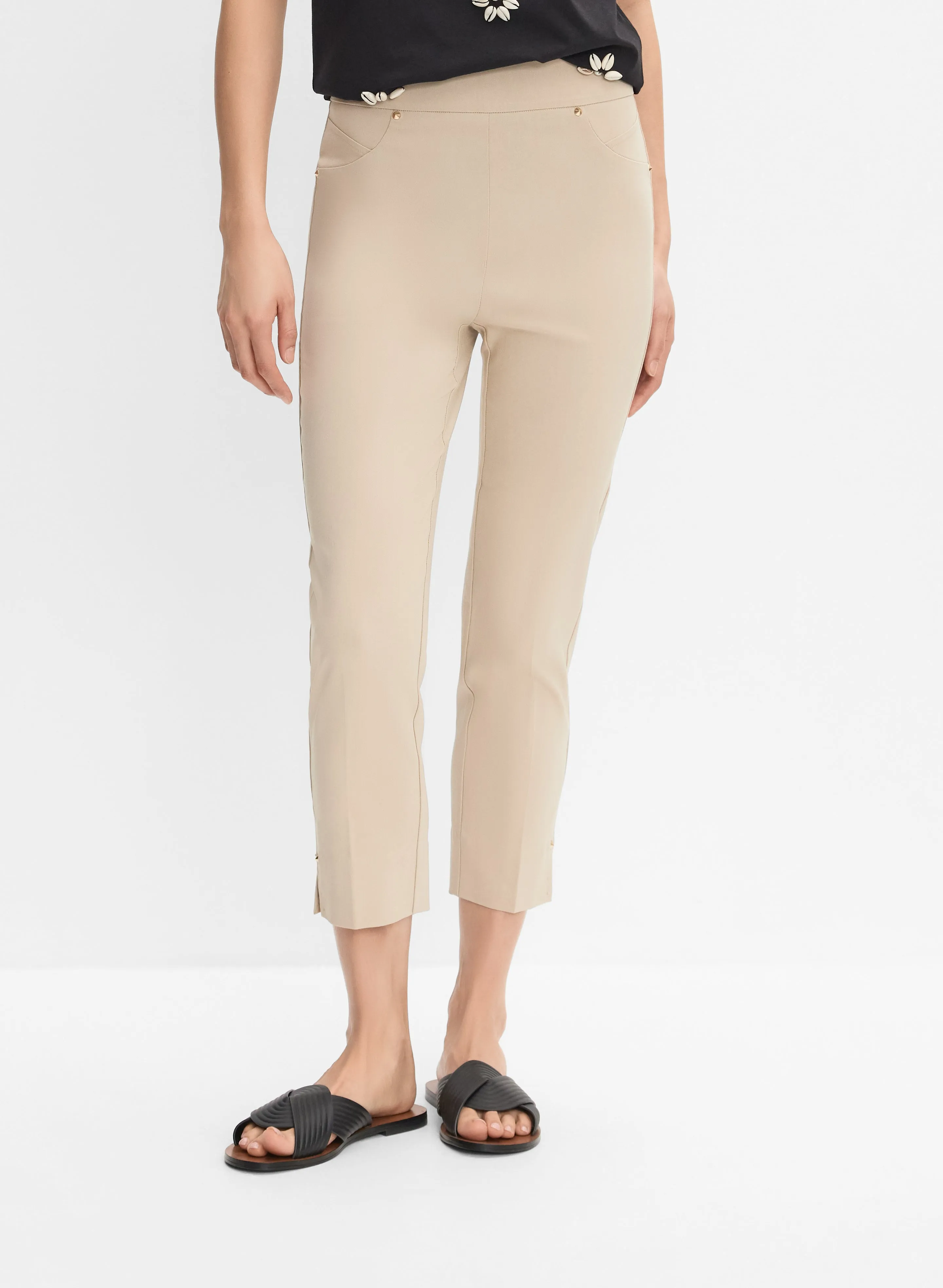 Pull-On Capris sold by Melanie Lyne