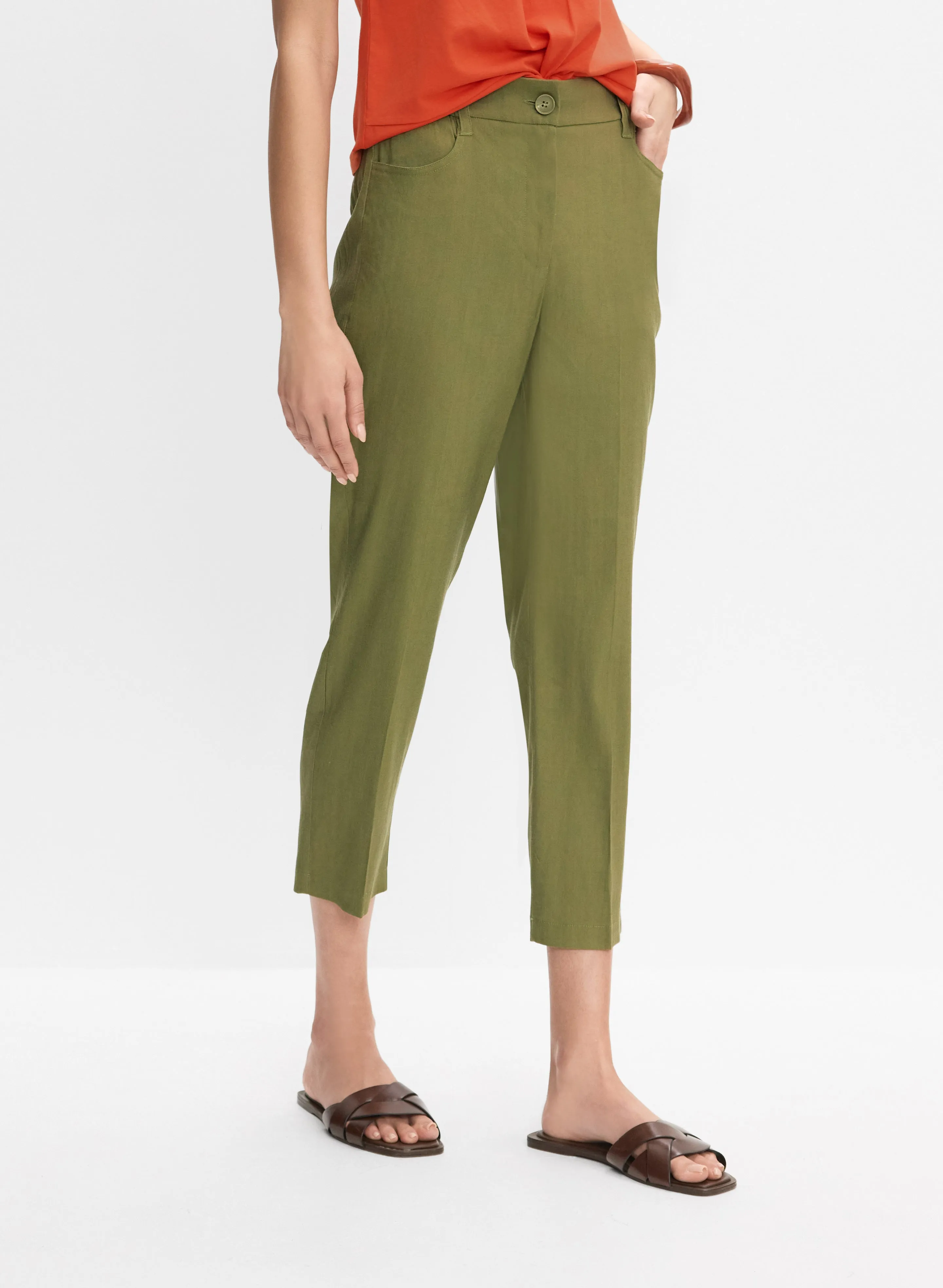 Linen-Blend Capris sold by Melanie Lyne