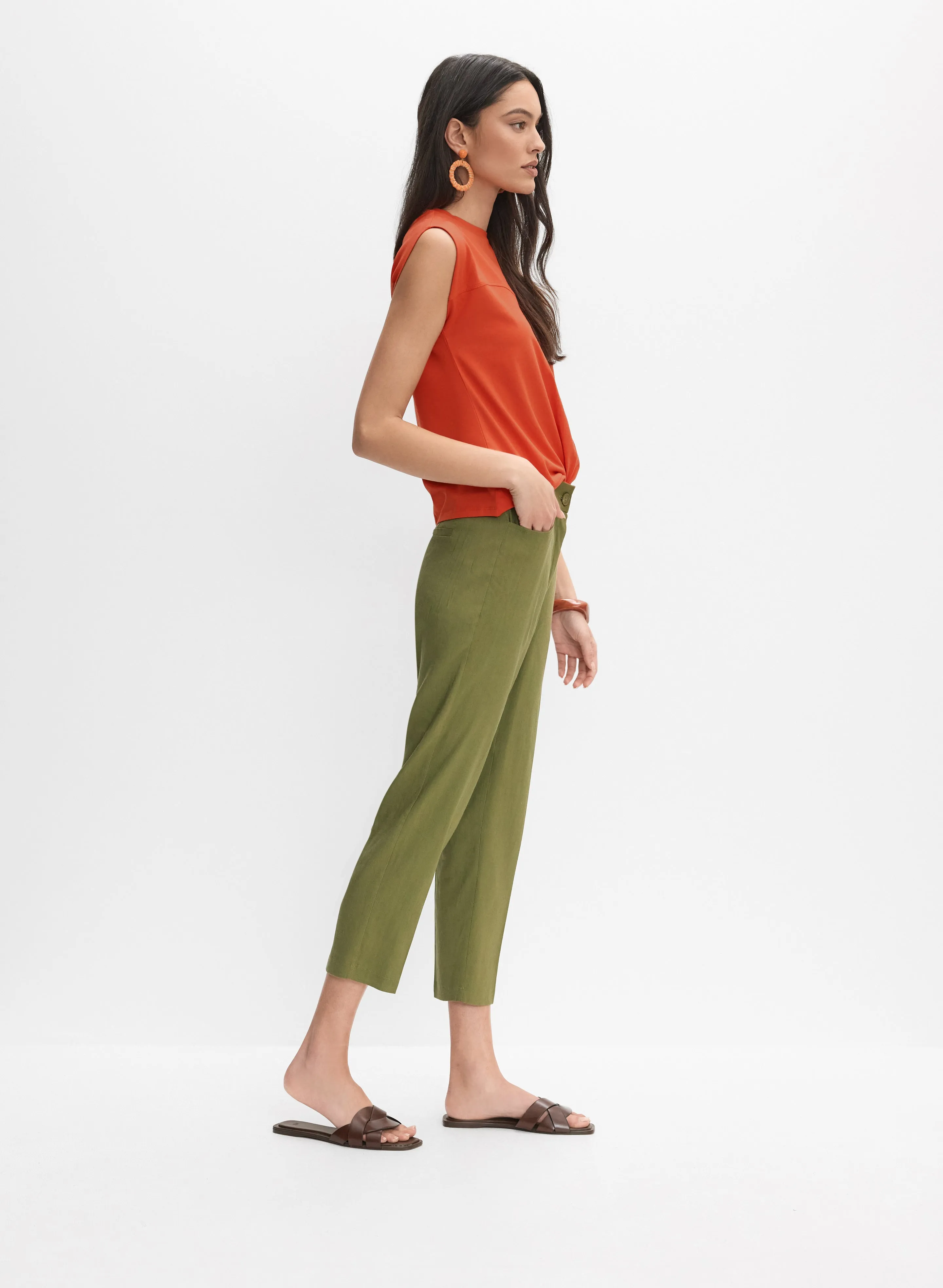 Linen-Blend Capris sold by Melanie Lyne product image thumbnail 5