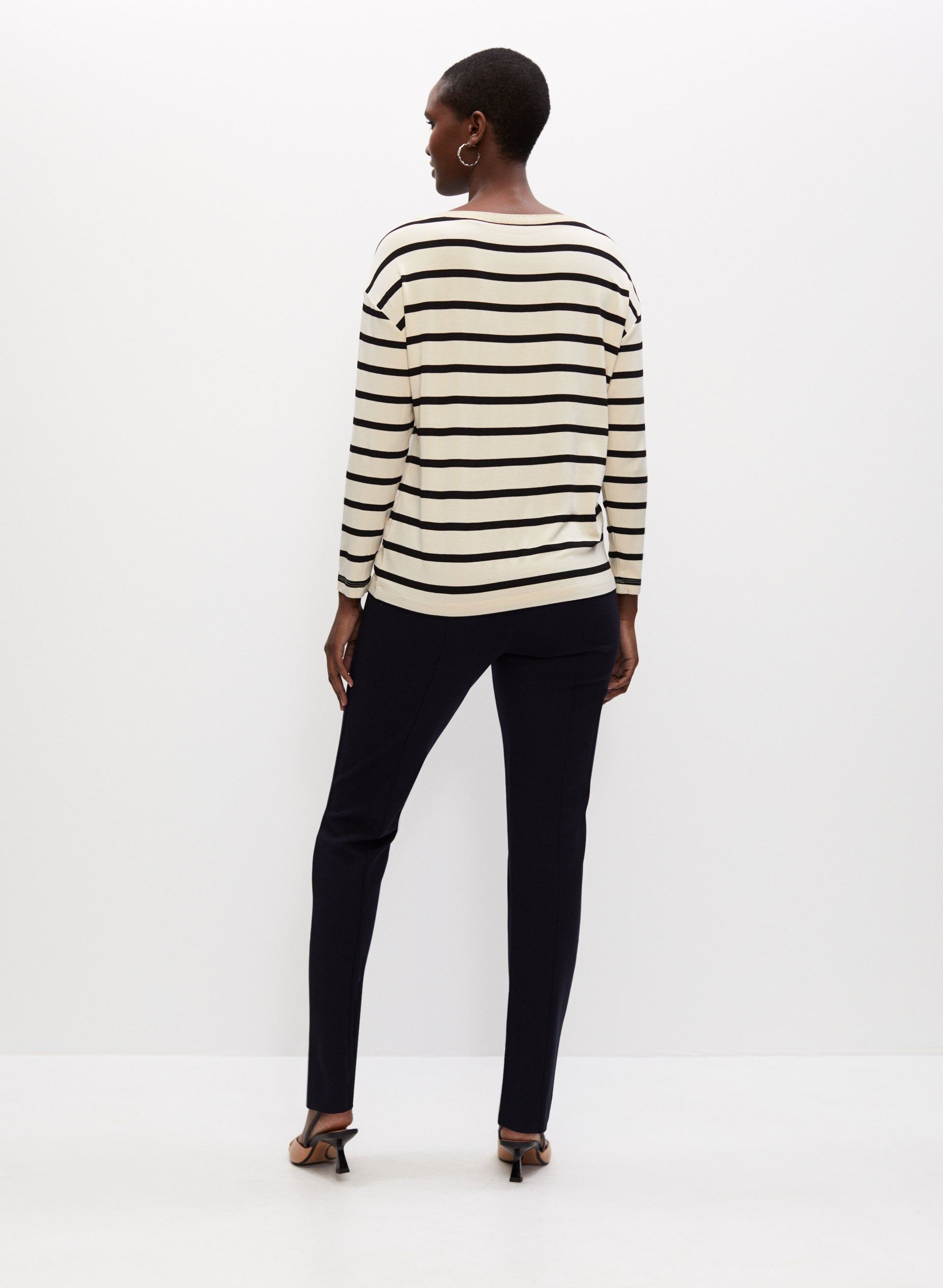 Stripe print Top sold by Melanie Lyne product image thumbnail 4