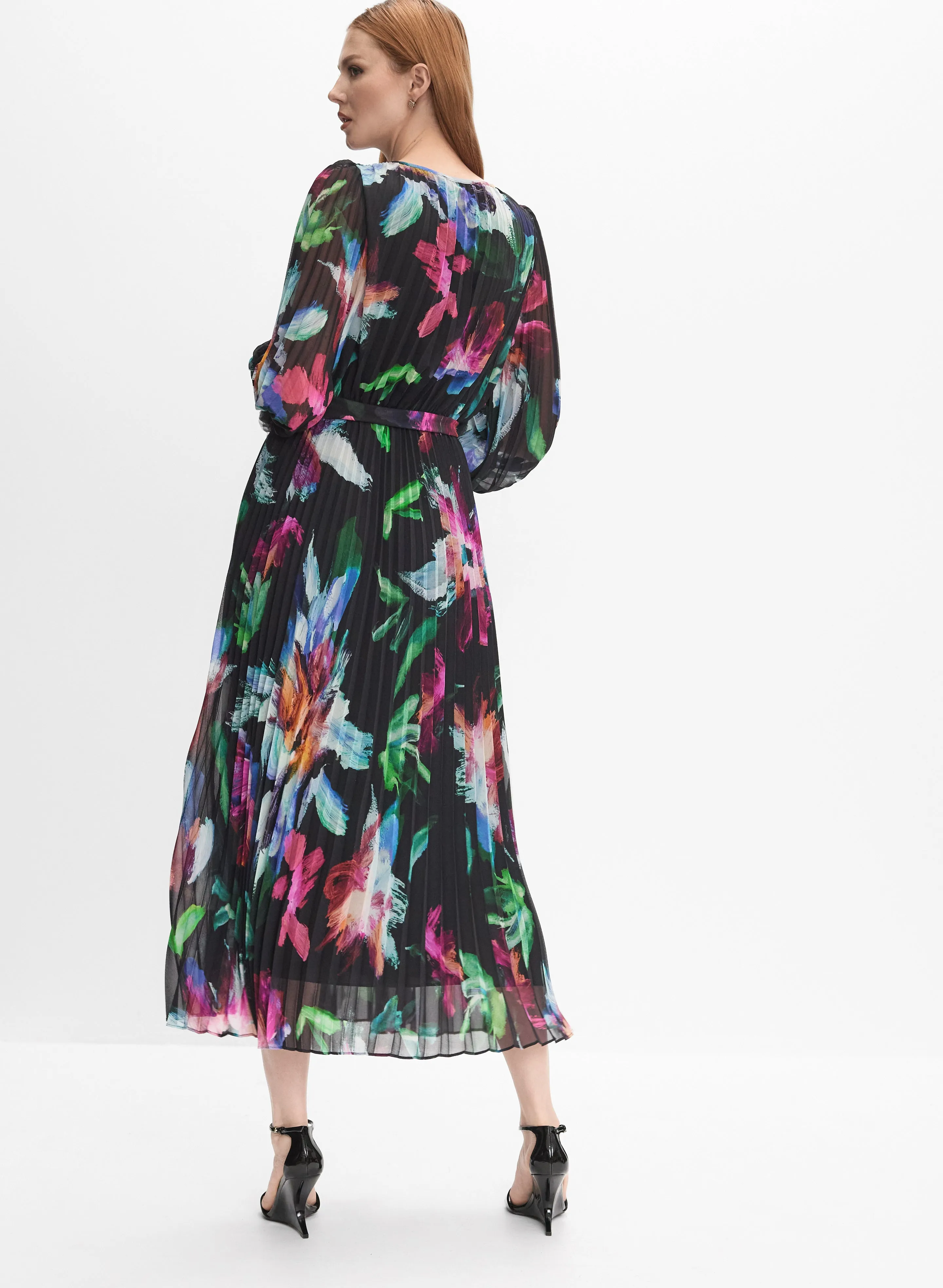 Floral Plissé Dress sold by Melanie Lyne product image thumbnail 3