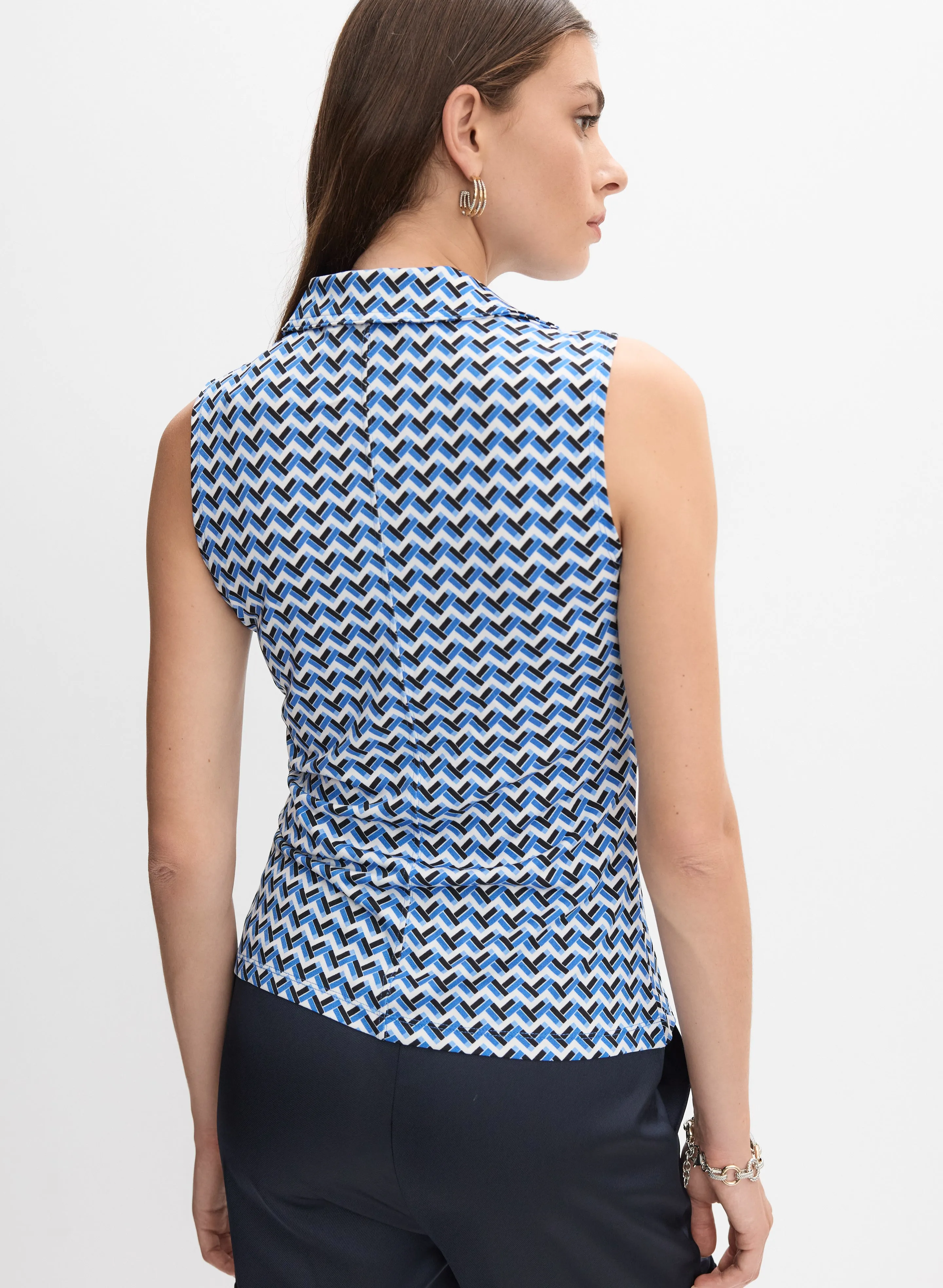 Sleeveless Geometric Top sold by Melanie Lyne product image thumbnail 4