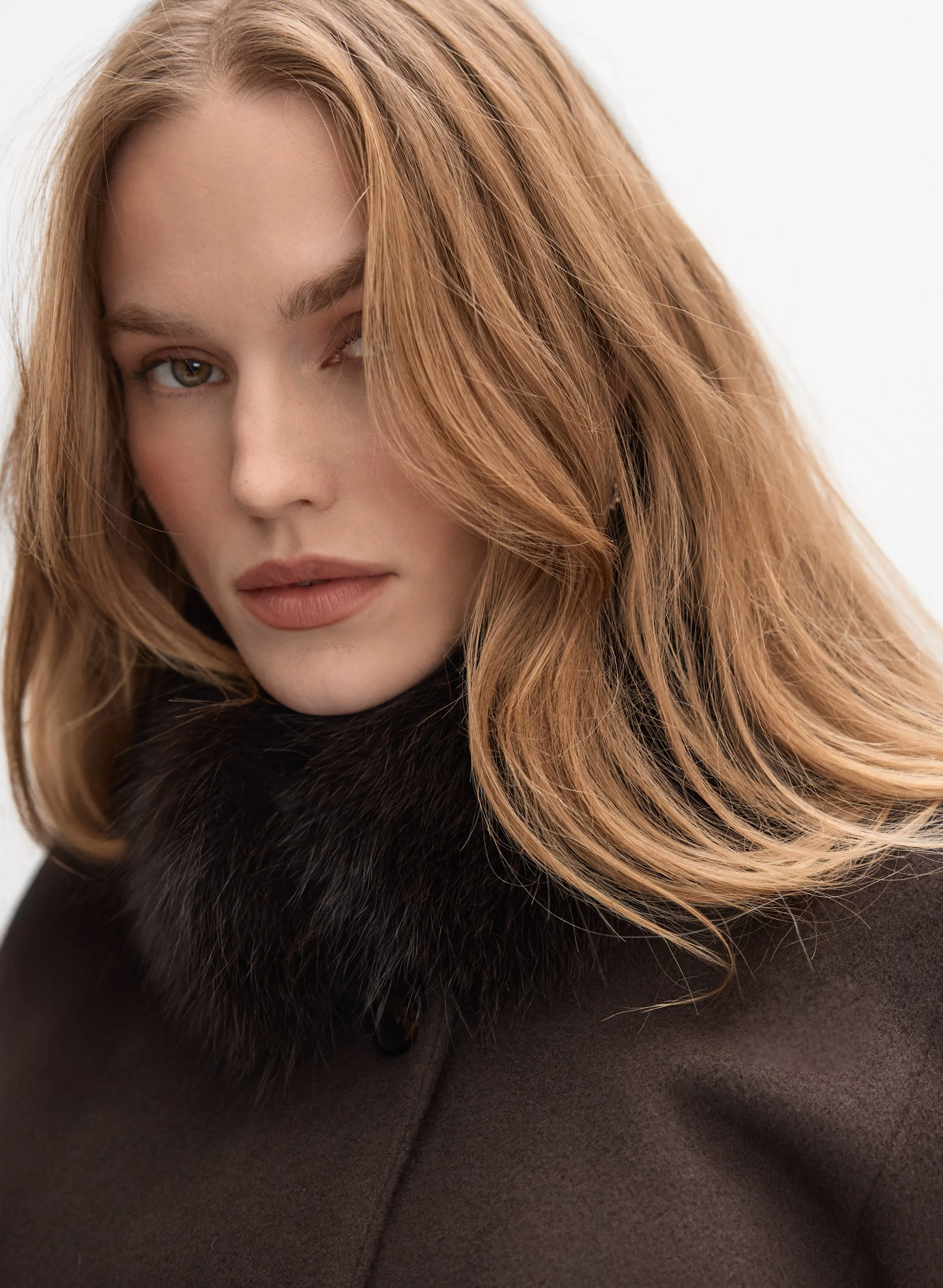 Mallia - Fur Trim Wool-Blend Cape sold by Melanie Lyne product image thumbnail 2