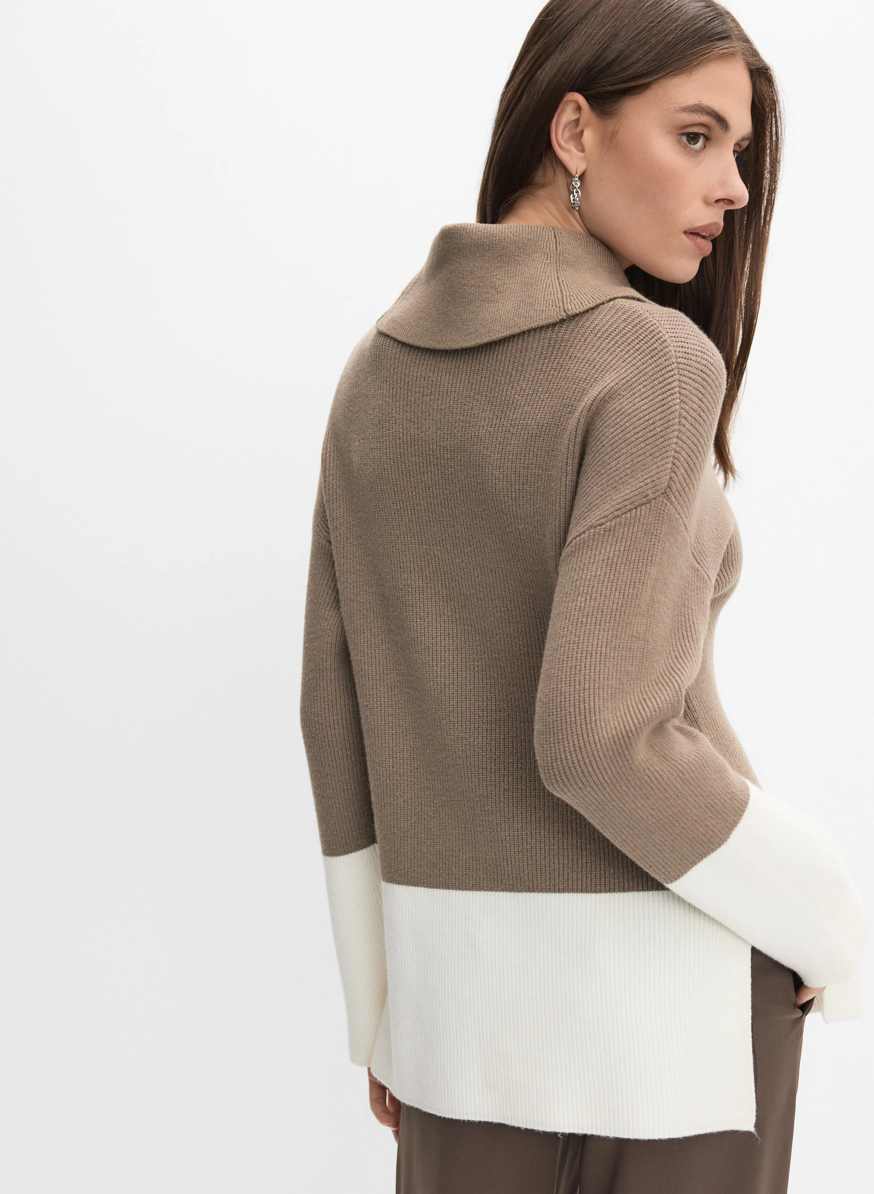 Colour Block Knit Tunic sold by Melanie Lyne product image thumbnail 4