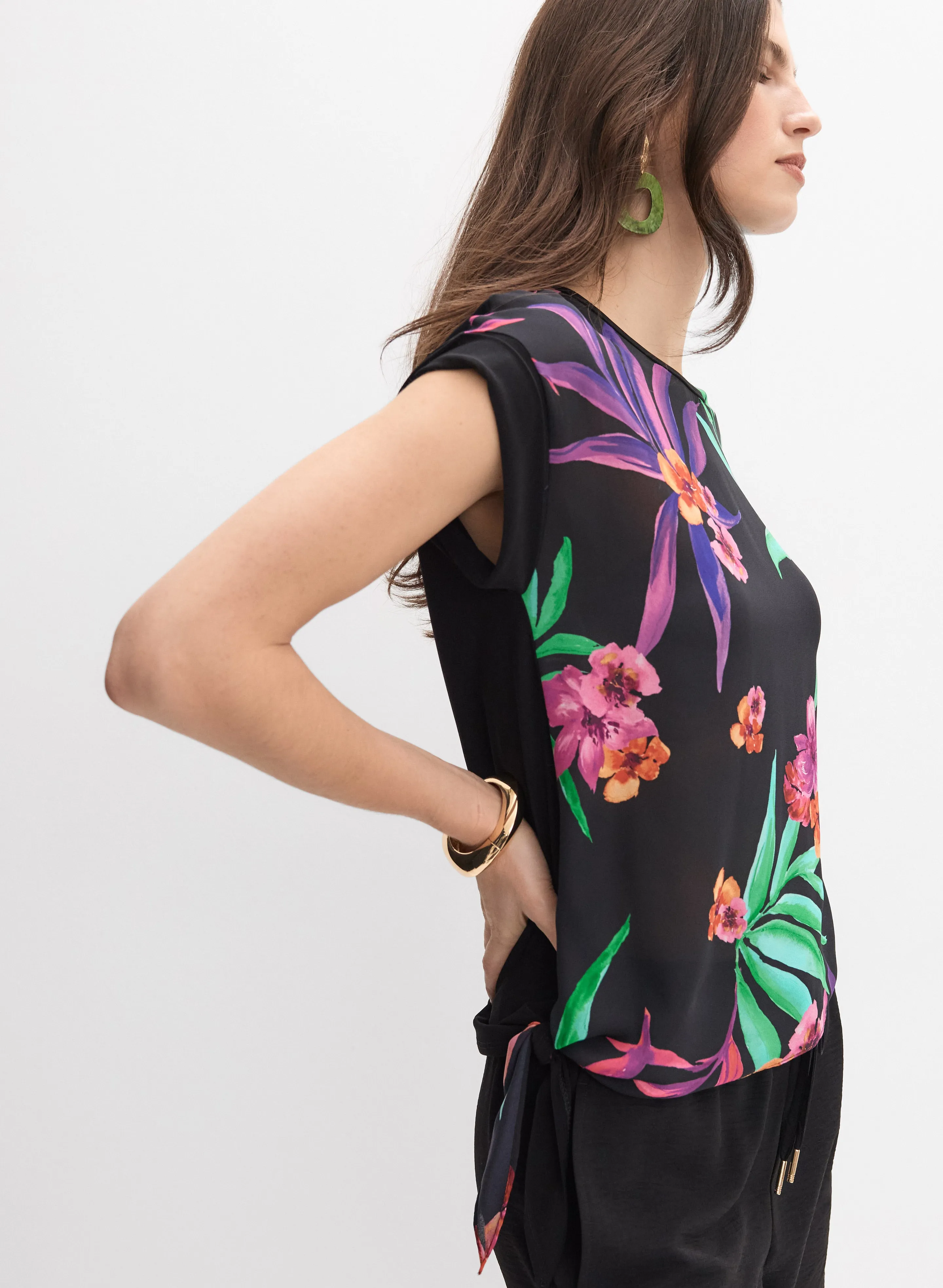 Joseph Ribkoff - Floral Front Top sold by Melanie Lyne product image thumbnail 2