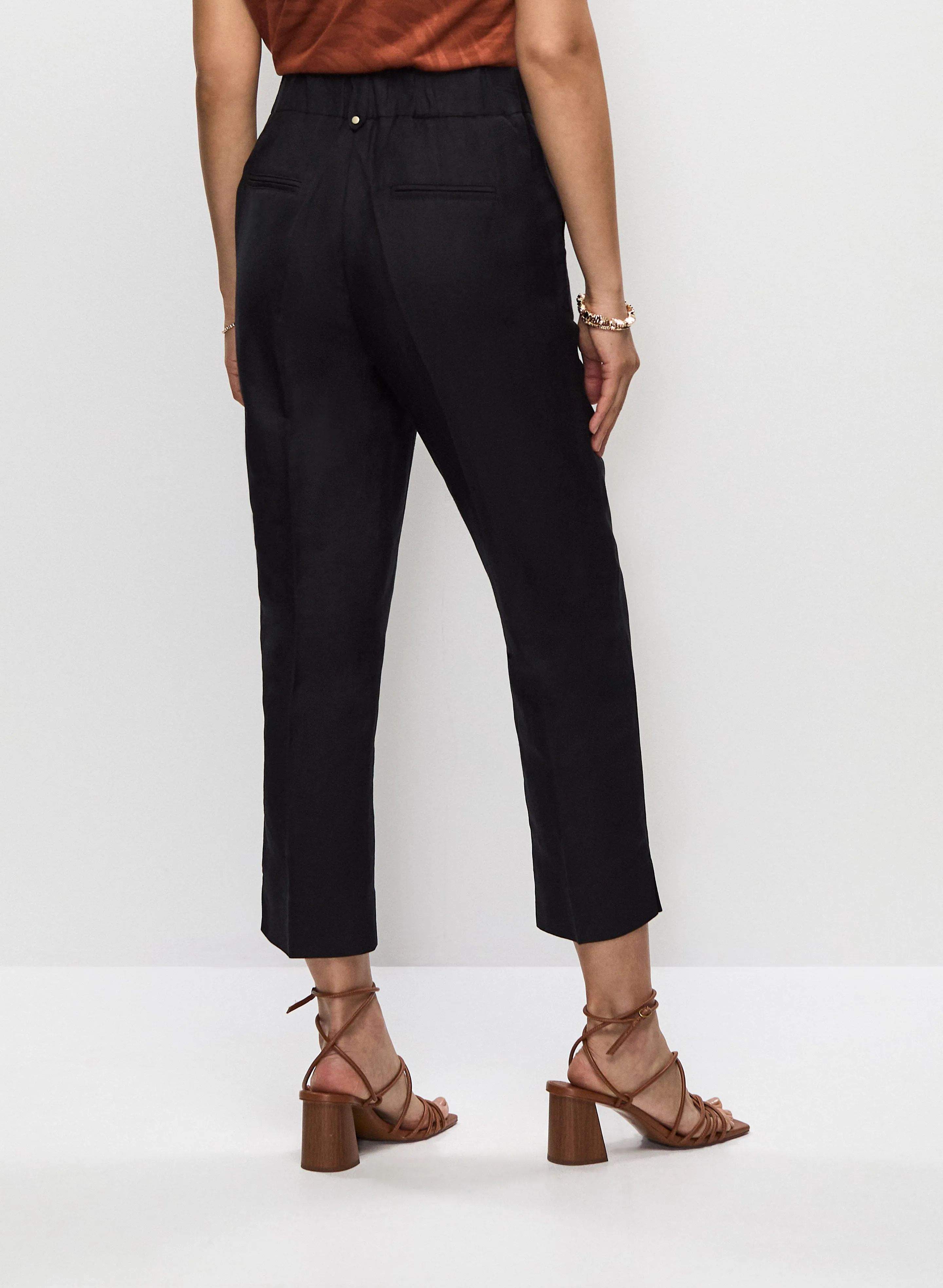 Linen-Blend Capri Pants sold by Melanie Lyne product image thumbnail 2