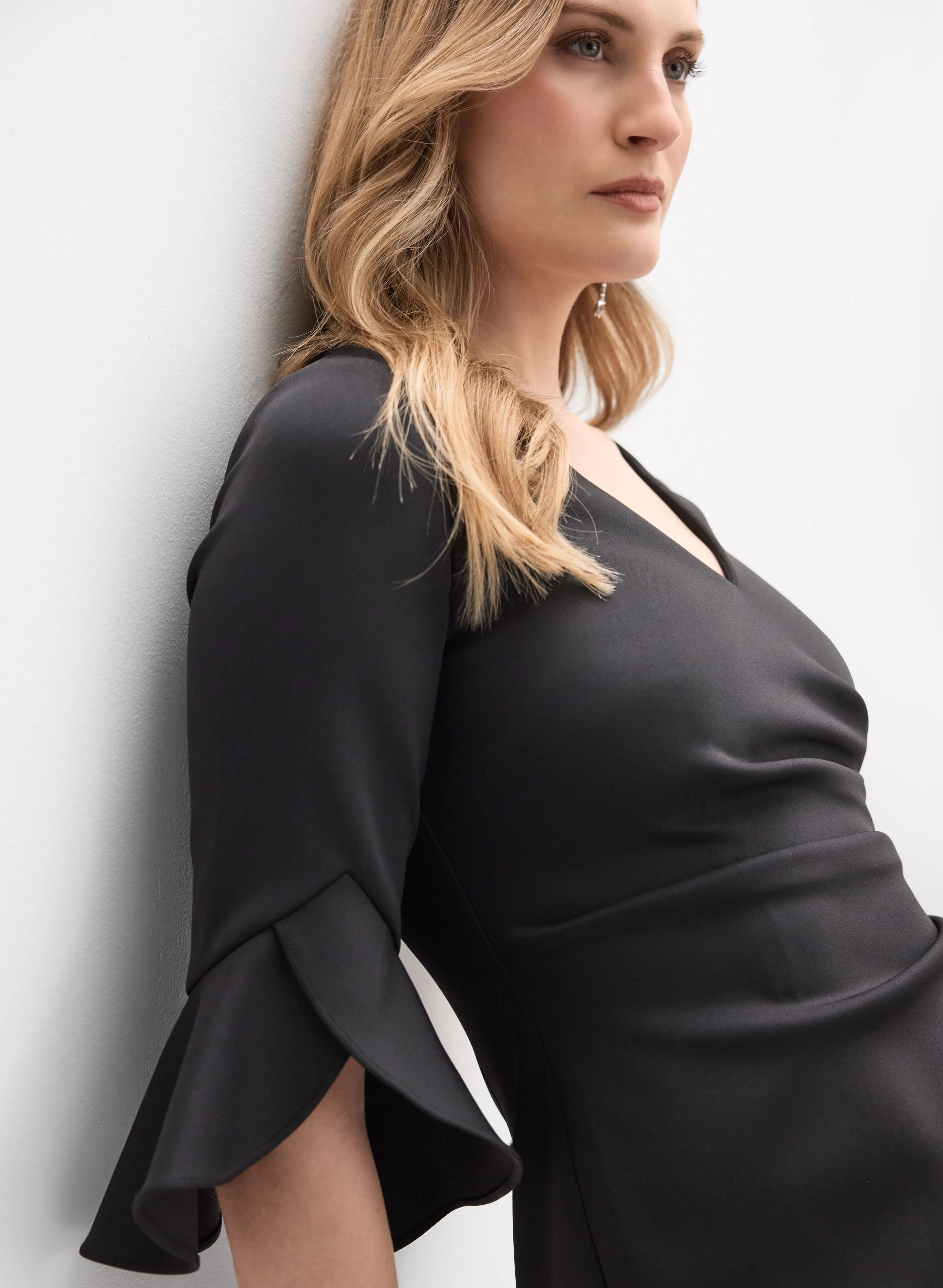 Adrianna Papell - Fitted Crepe Dress sold by Melanie Lyne product image thumbnail 3