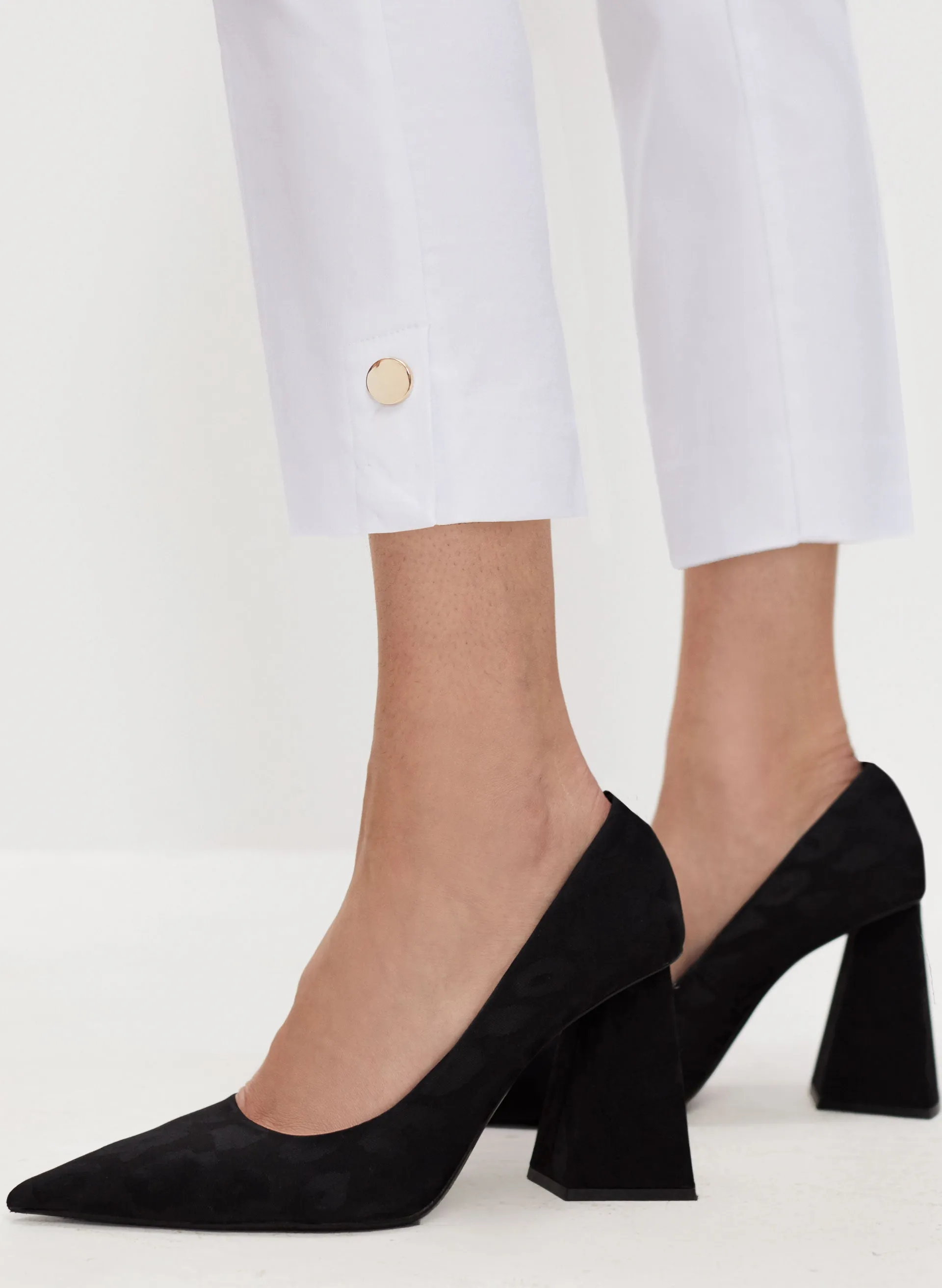 Essential Pull-On Capri Pants sold by Melanie Lyne product image thumbnail 2