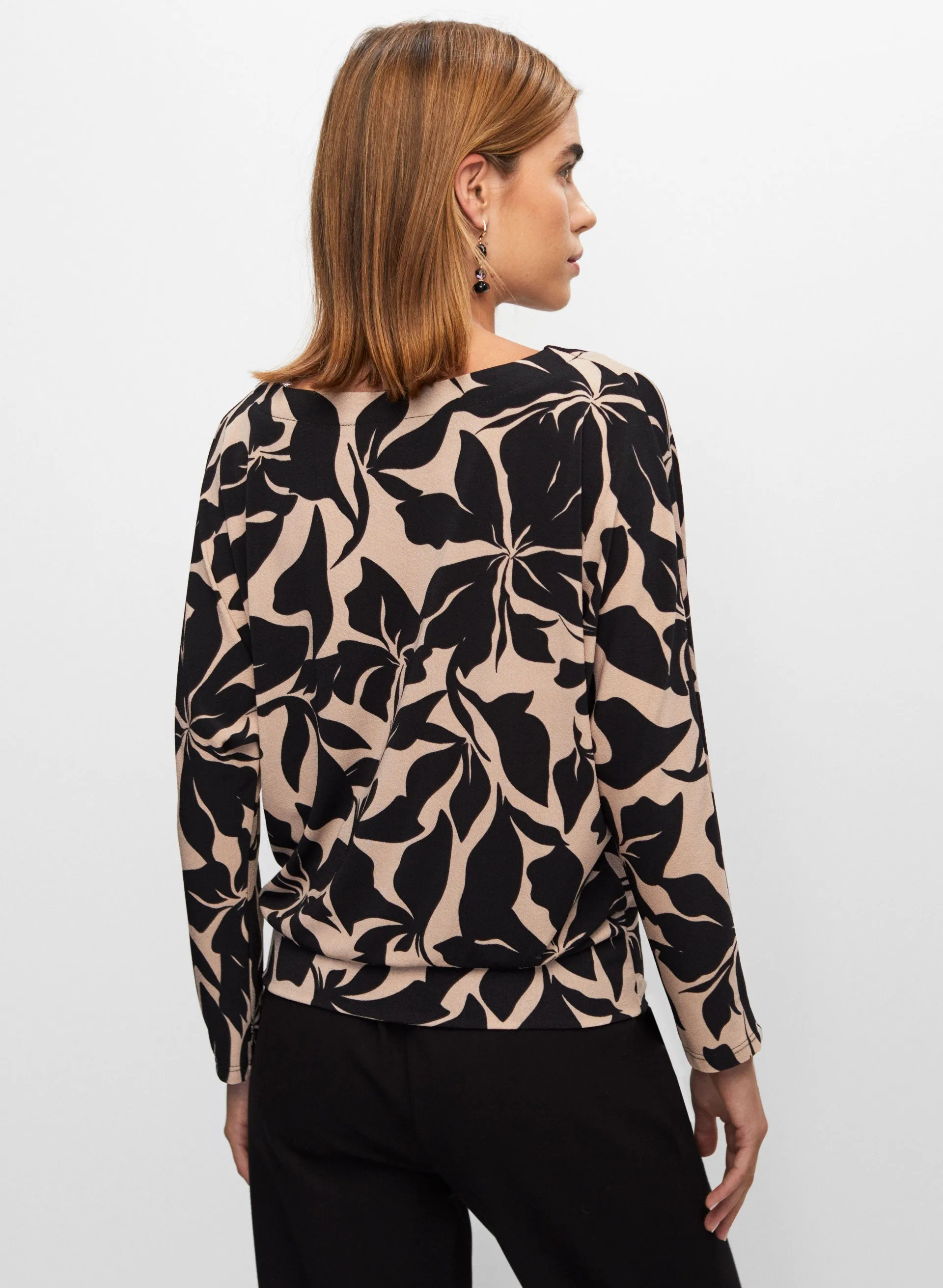 Abstract Floral Print Top sold by Melanie Lyne product image thumbnail 3