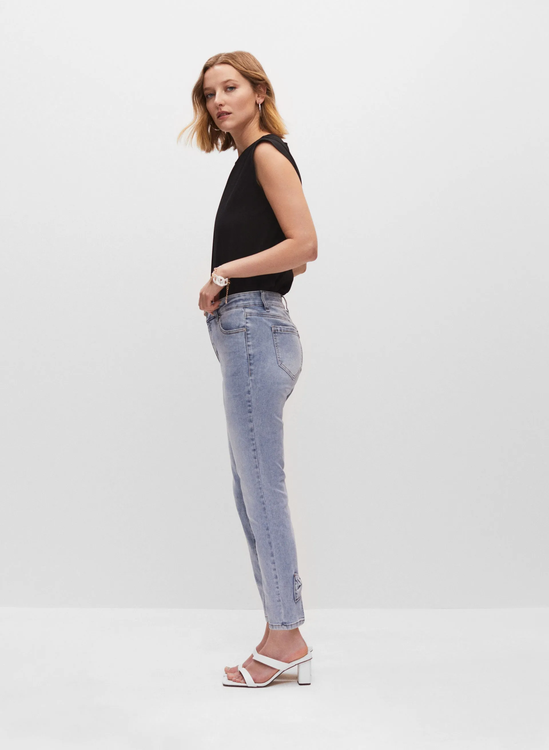 Bow Detail Slim Leg Jeans sold by Melanie Lyne product image thumbnail 5
