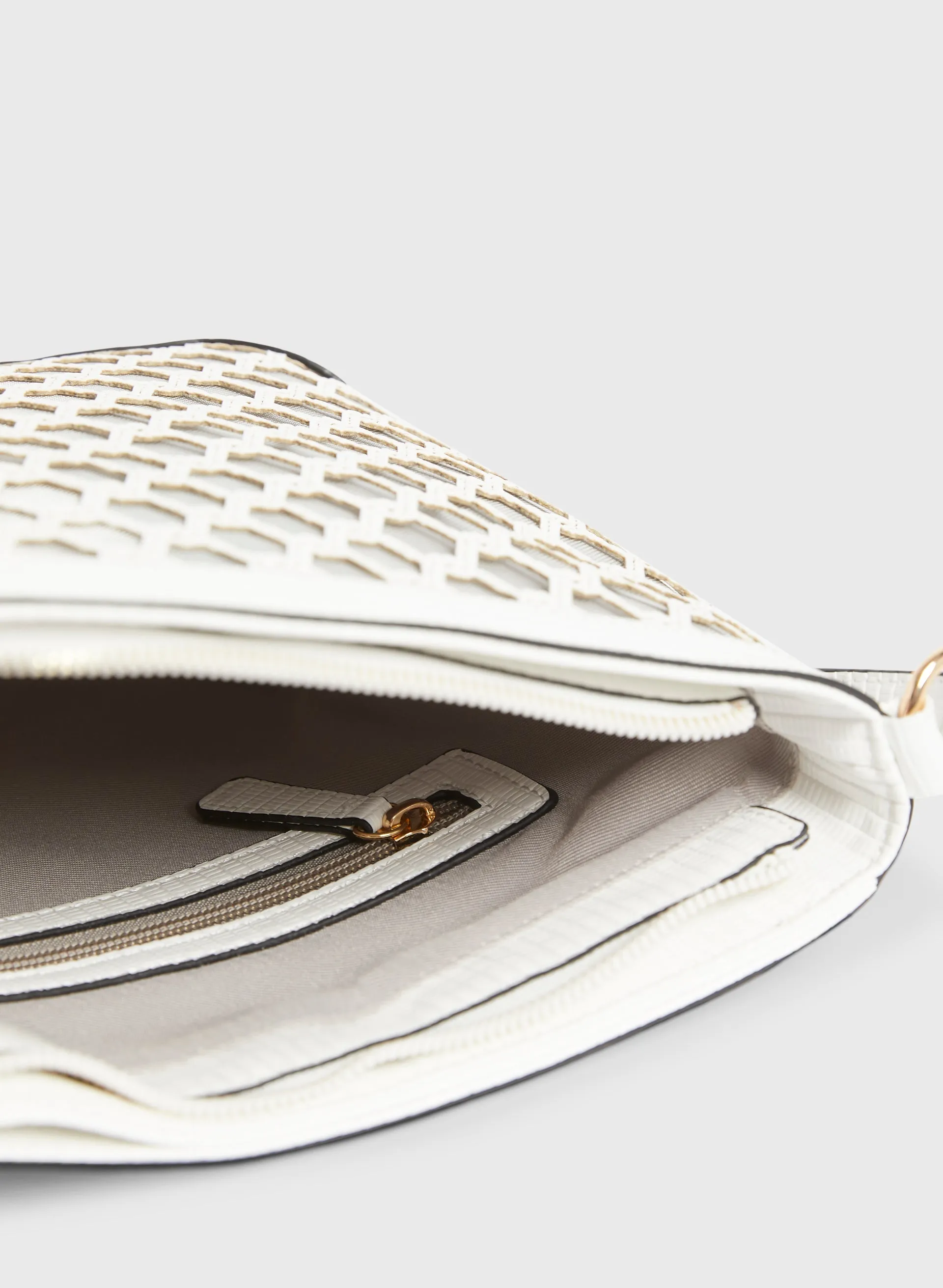 Honeycomb Detail Handbag sold by Melanie Lyne product image thumbnail 3