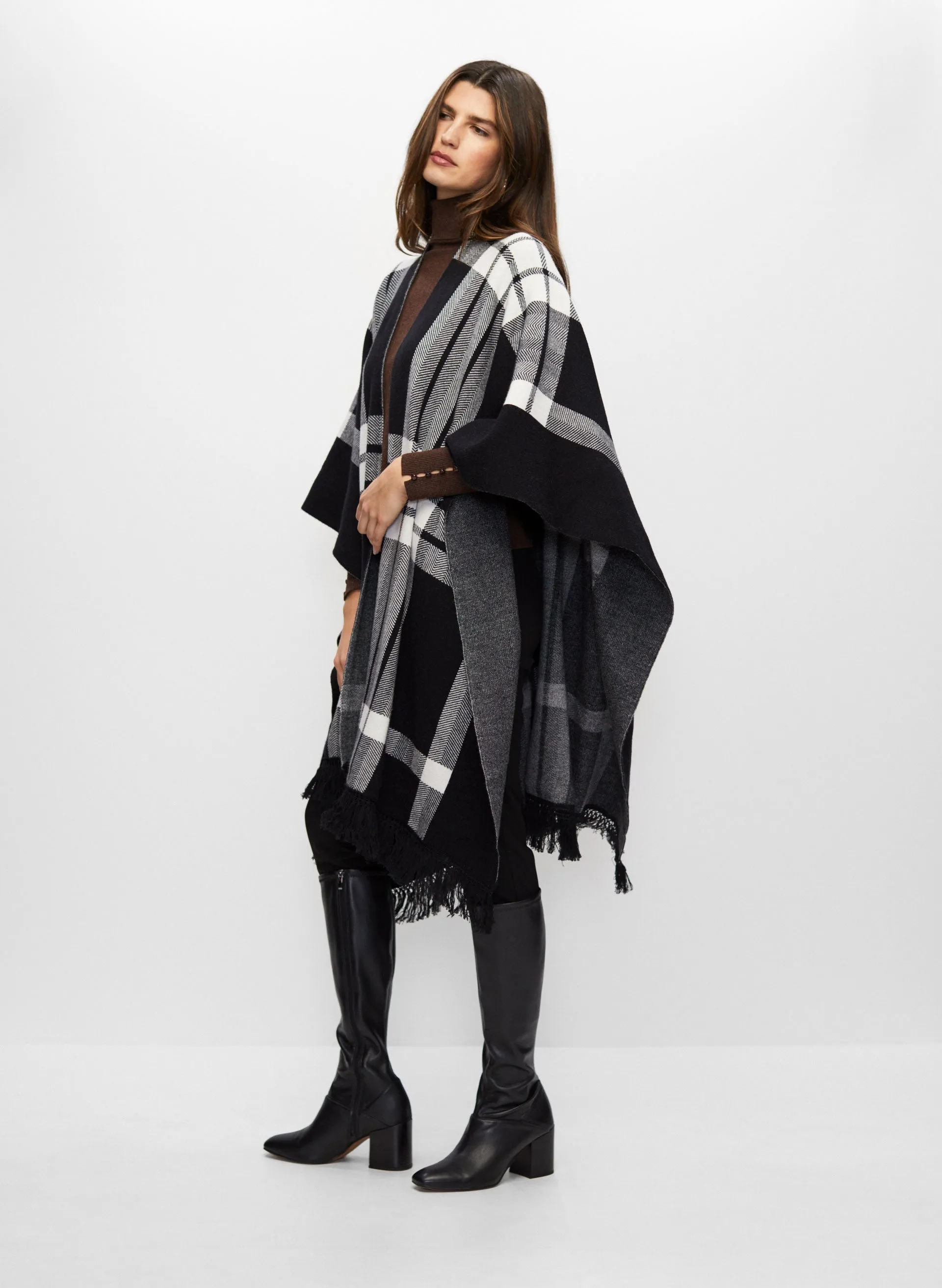 Plaid Print Shawl sold by Melanie Lyne product image thumbnail 3