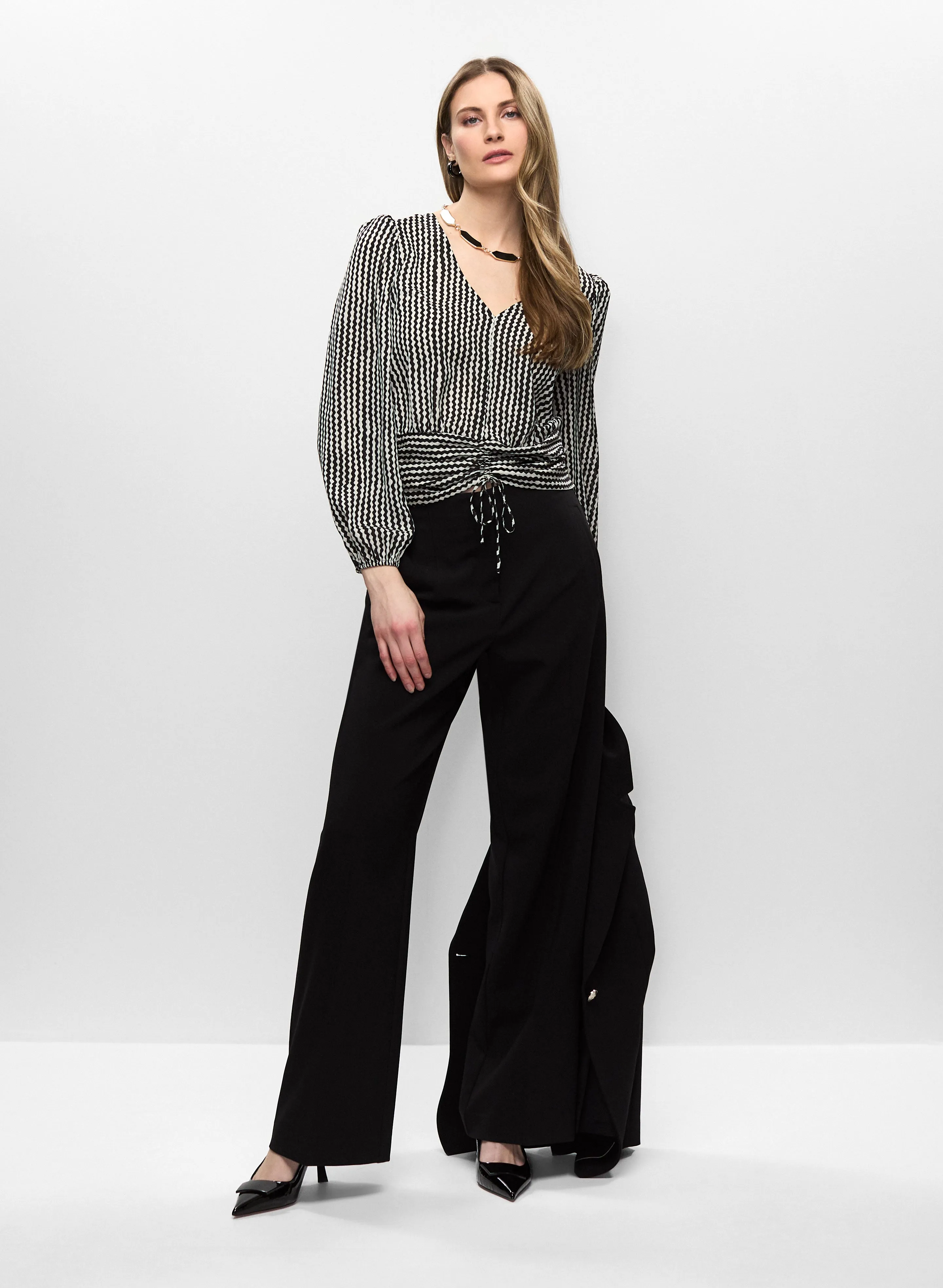 Wavy Pattern Balloon Sleeve Blouse sold by Melanie Lyne product image thumbnail 3