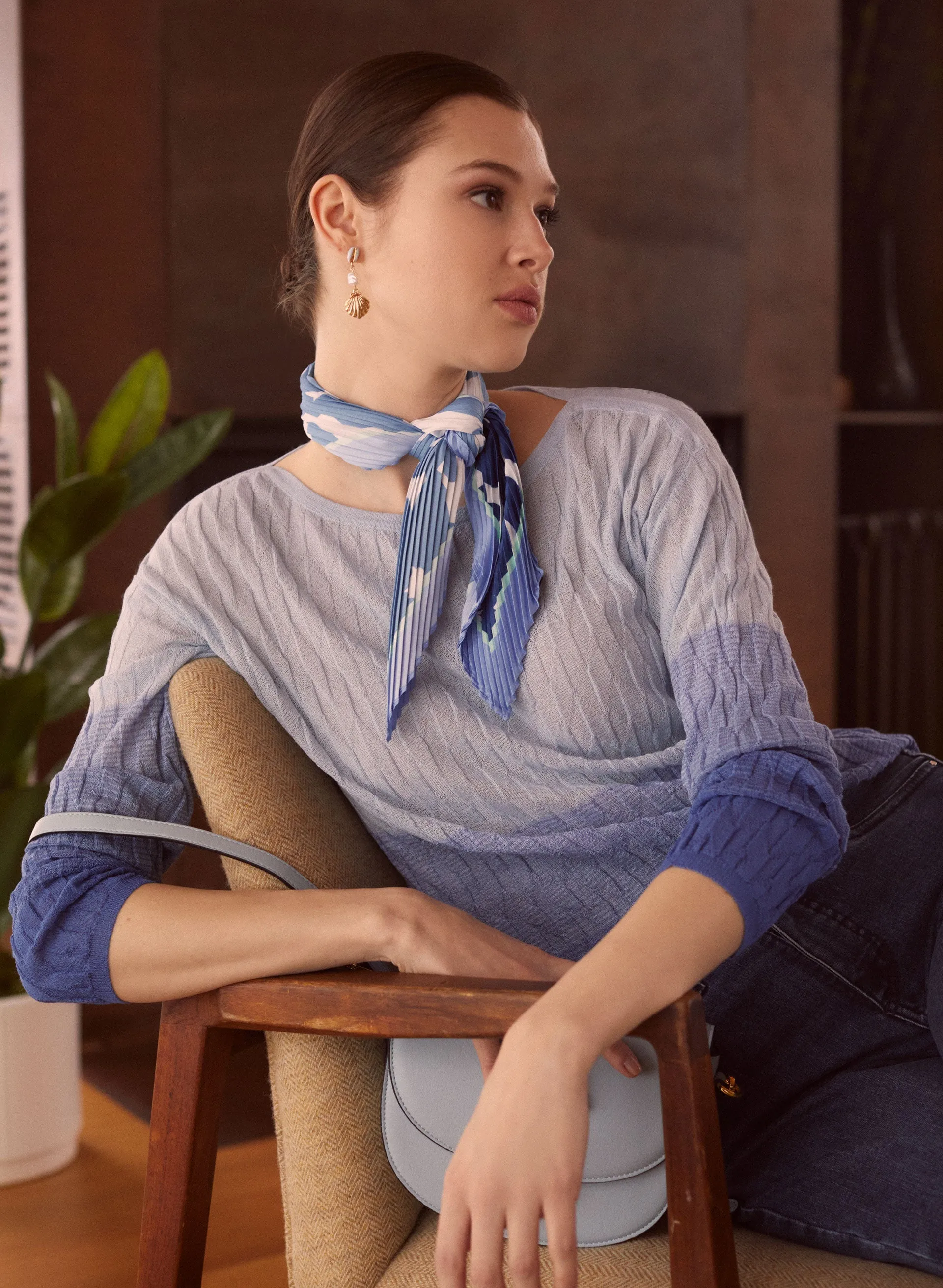 Long Sleeve Gradient Sweater sold by Melanie Lyne product image thumbnail 3