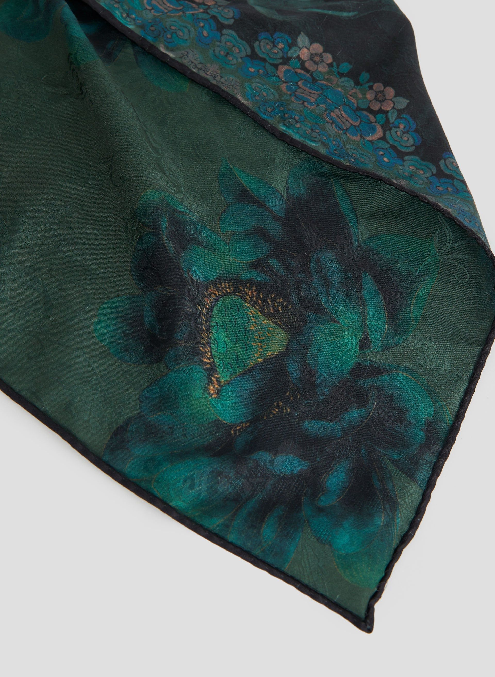 Floral Jacquard Reversible Scarf sold by Melanie Lyne product image thumbnail 2