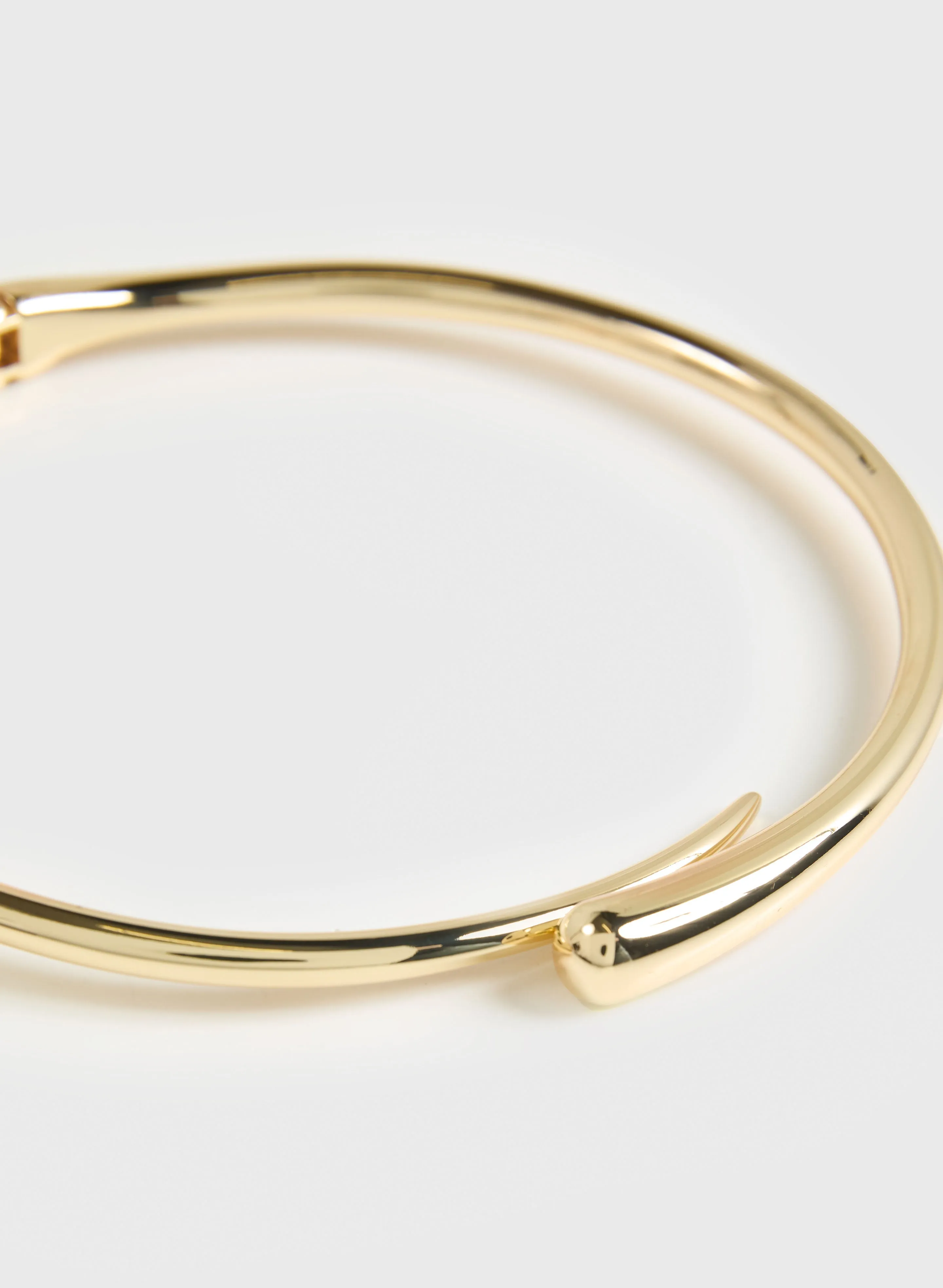 Smooth Metal Collar Necklace sold by Melanie Lyne product image thumbnail 4