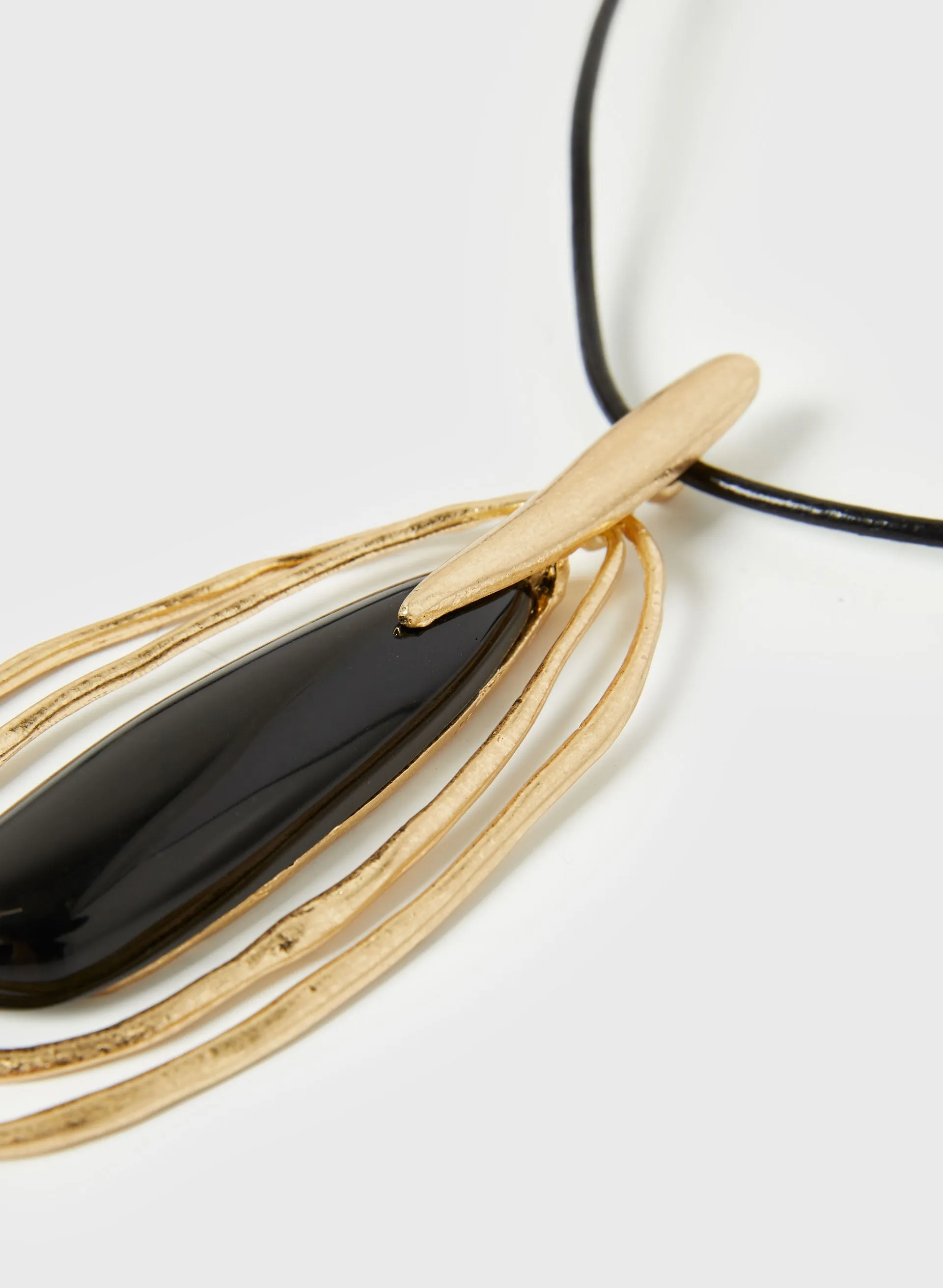 Textured Pendant Necklace sold by Melanie Lyne product image thumbnail 2