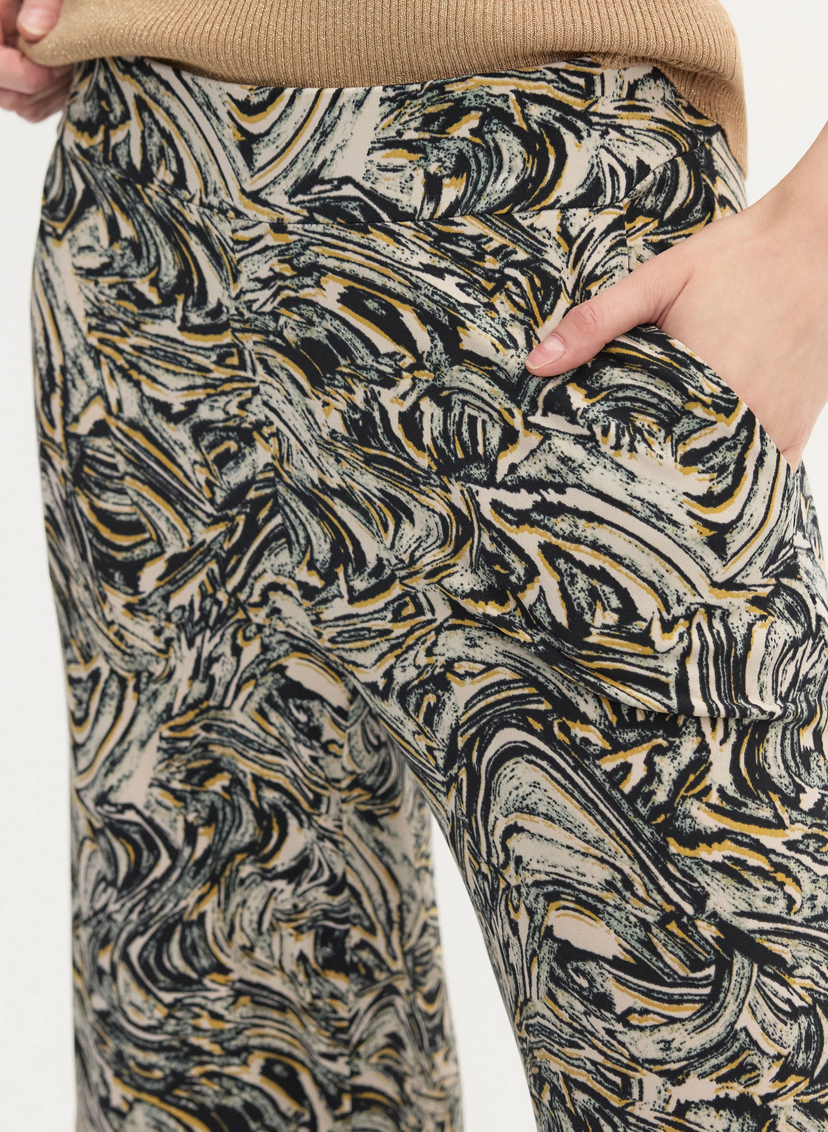 Abstract Print Wide-Leg Pants sold by Melanie Lyne product image thumbnail 4