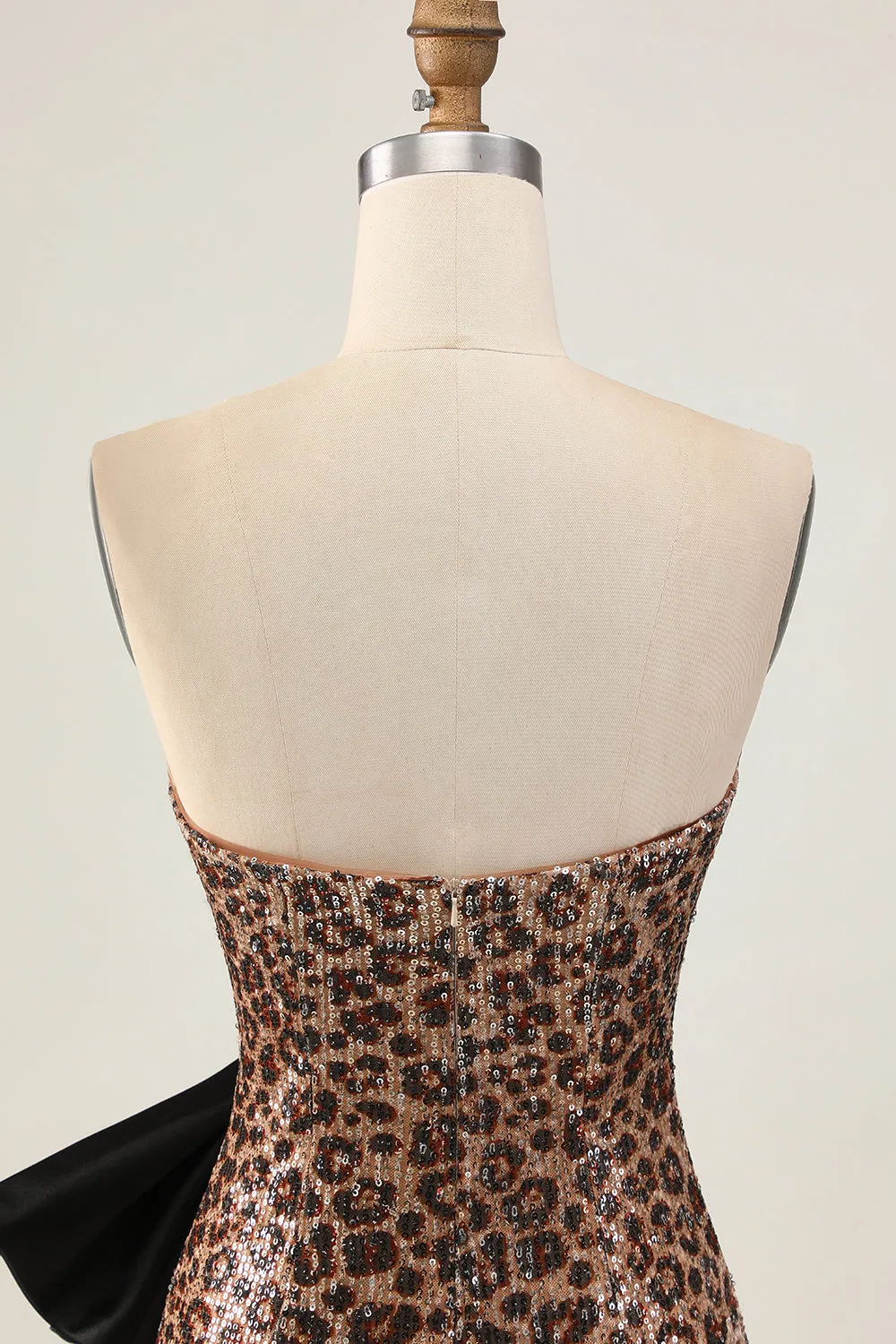 Brown Leopard Bodycon Strapless Short Homecoming Dress with Bow sold by Wedtrend product image thumbnail 5