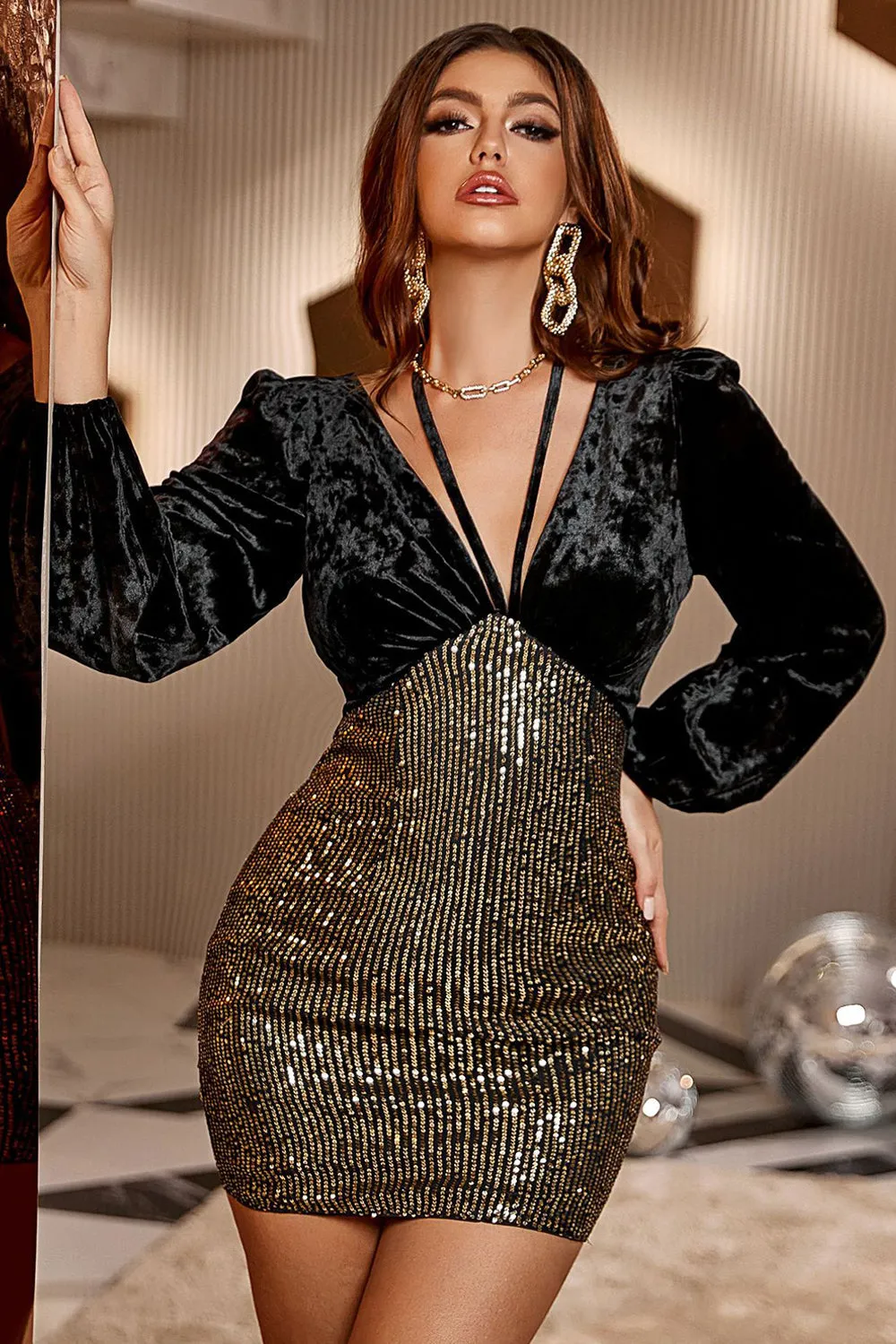 Sparkly Black Bodycon Halter Short Homecoming Dress with Sequins sold by Wedtrend product image thumbnail 3