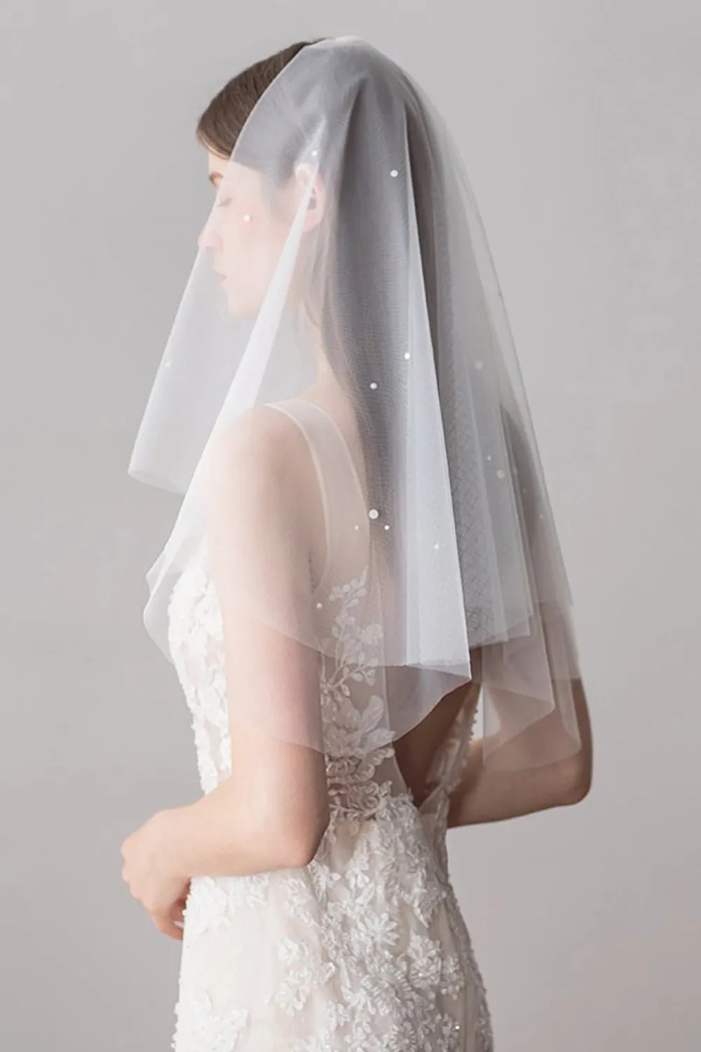 White Two-Tier Short Tulle Bridal Veil With Pearls sold by Wedtrend product image thumbnail 3