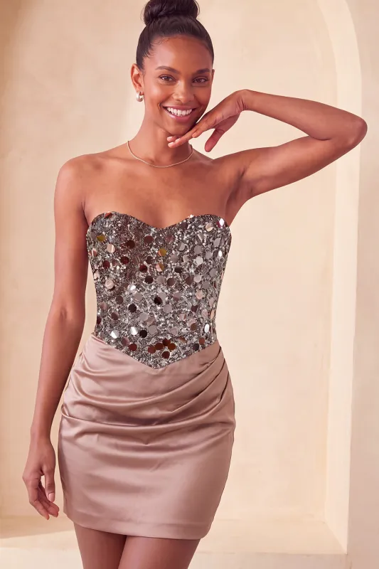 Champagne Sequin Bodycon Sweetheart Homecoming Dress made by Wedtrend