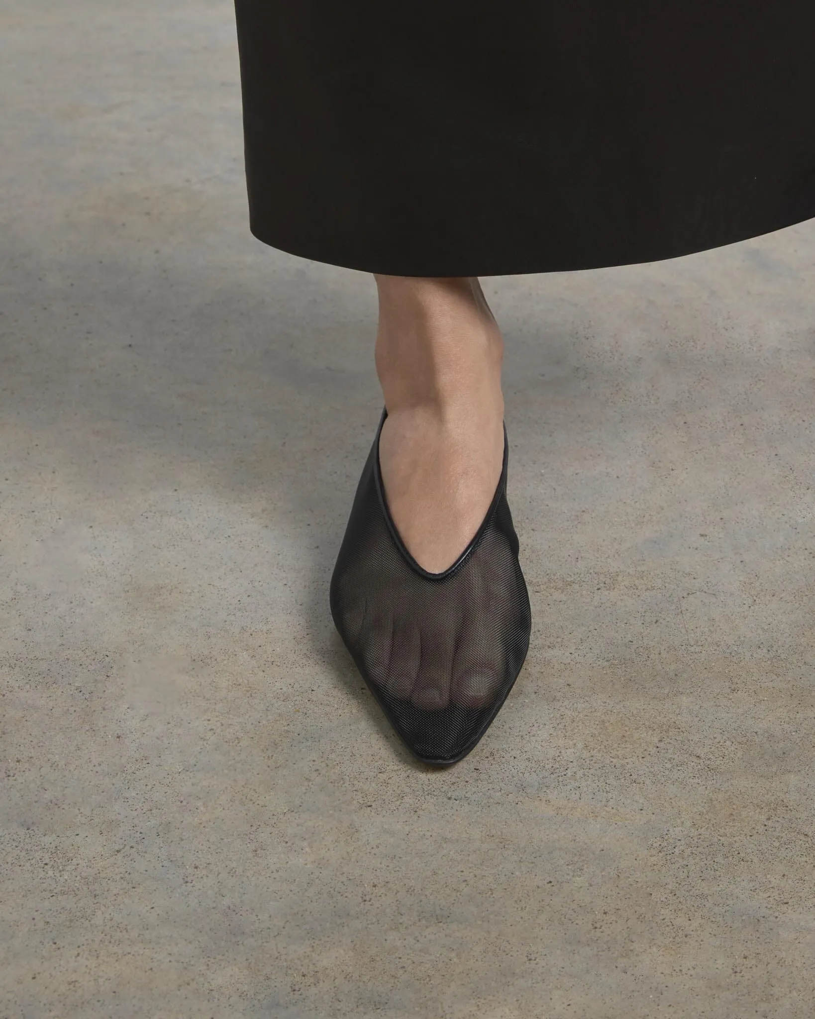 Topo Flat, Black Mesh sold by Dear Frances product image thumbnail 5