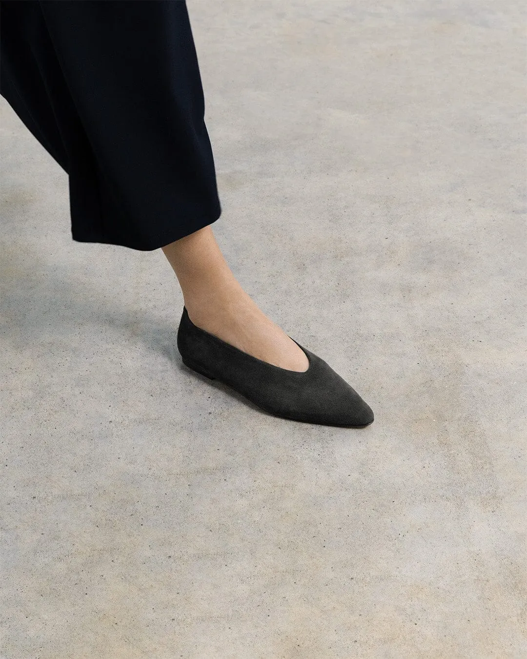 Topo Flat, Charcoal Suede sold by Dear Frances product image thumbnail 3