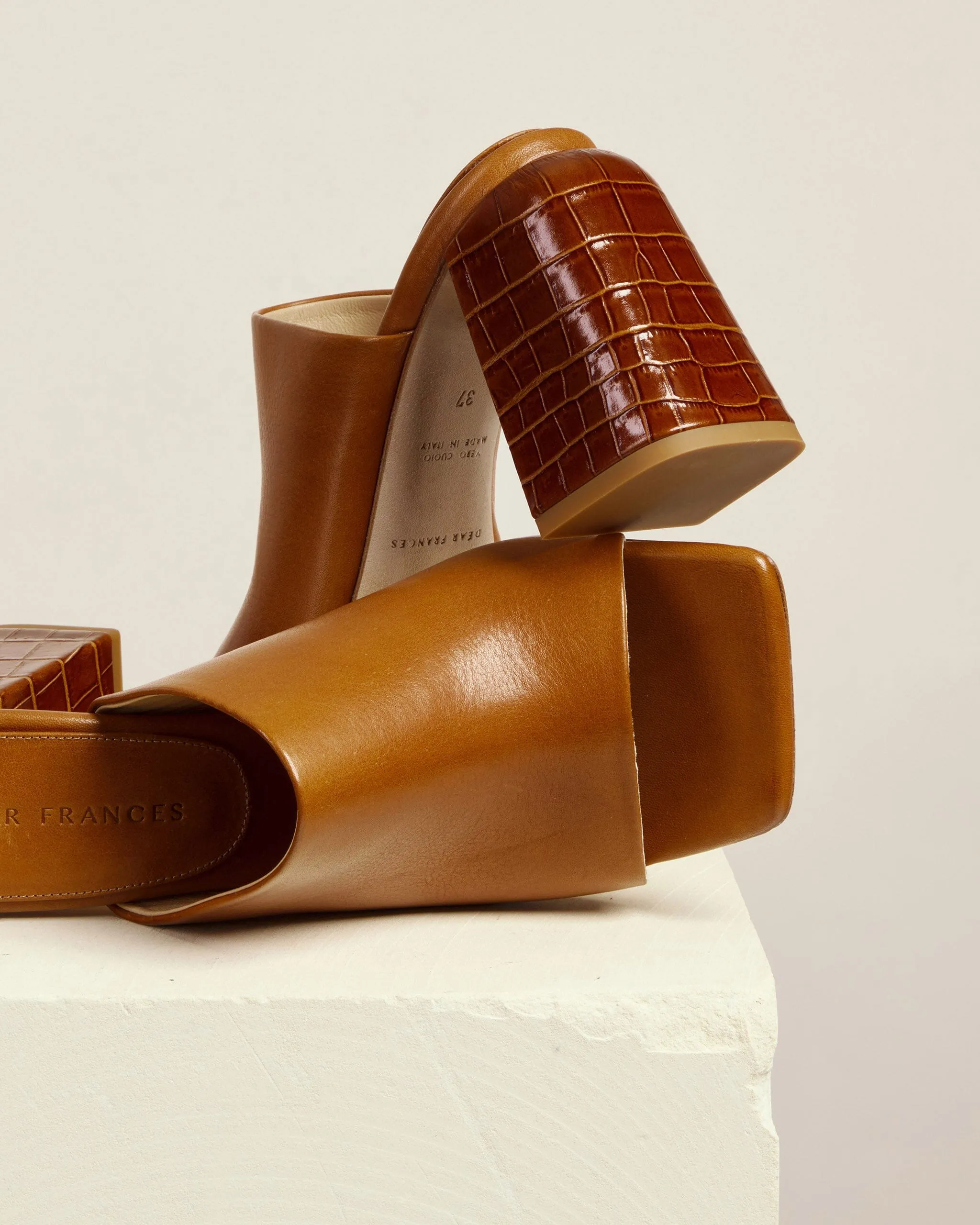 Deri Mule, Saddle sold by Dear Frances product image thumbnail 5