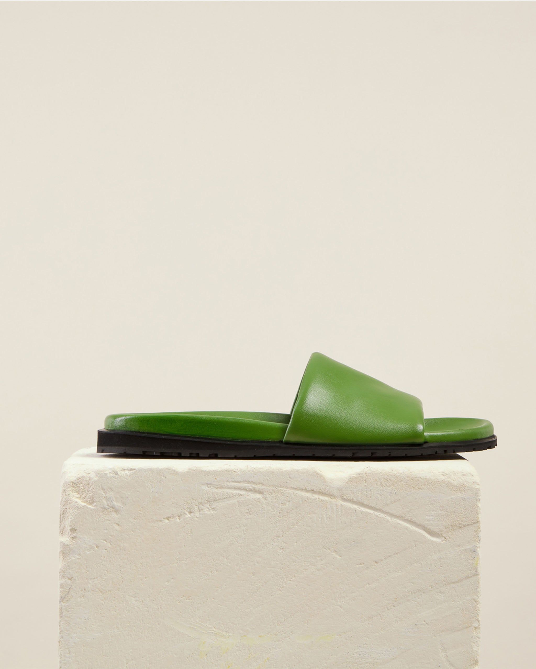 Vegan Base Slide, Green sold by Dear Frances product image thumbnail 3