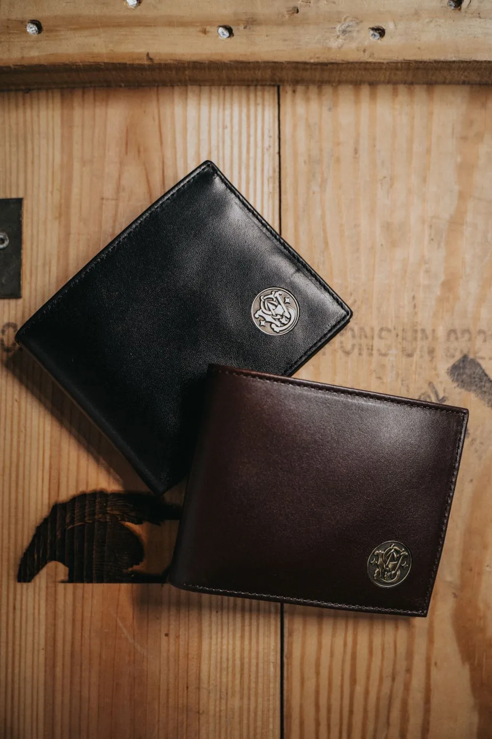 Smith & Wesson Bifold Cowhide Wallet sold by Nine Line product image thumbnail 2