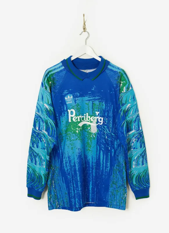 90s Vintage Shirt #40 | Percival x Classic Football Shirts | Blue sold by Percival