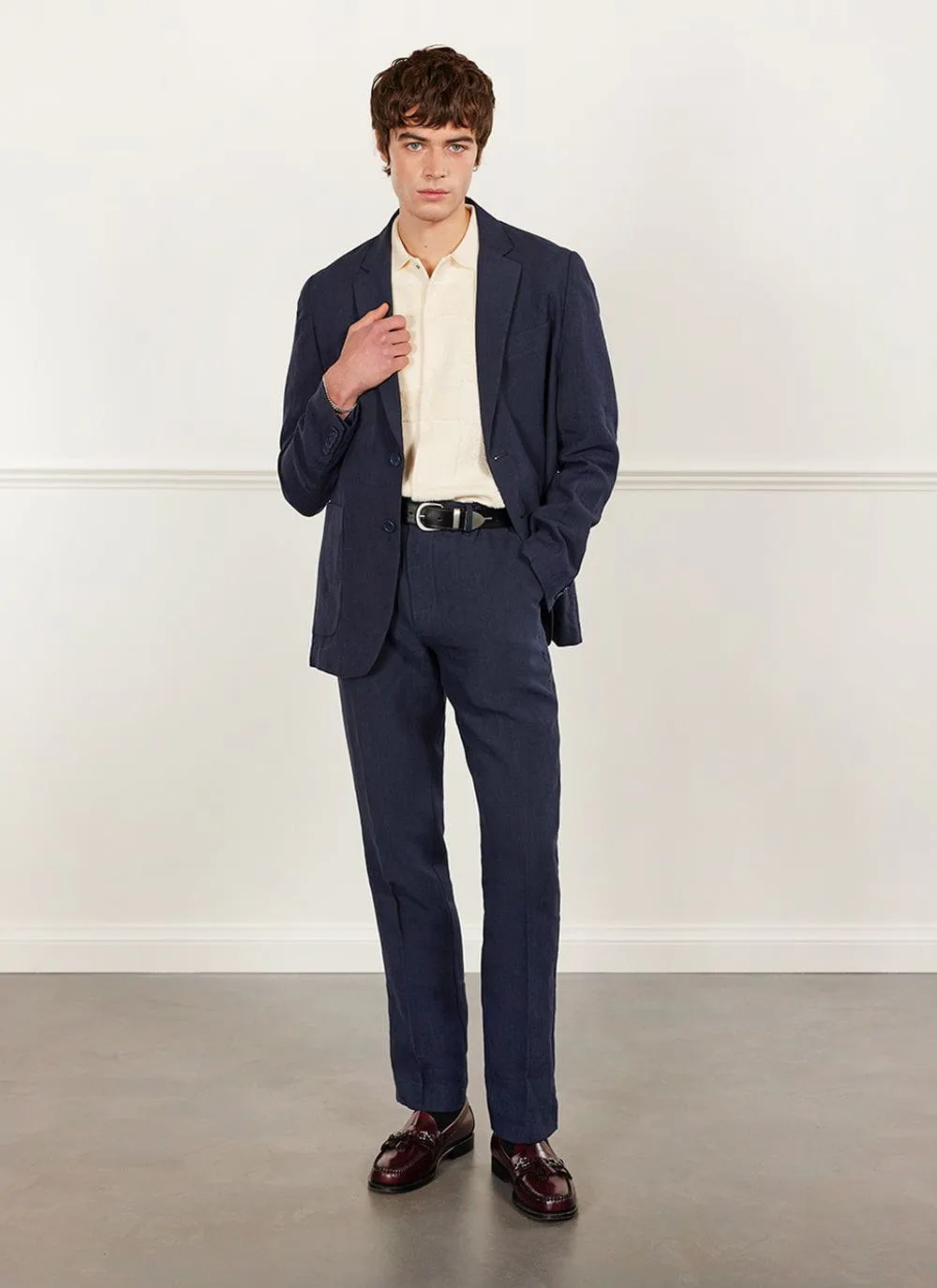 Tailored Linen Blazer | Navy sold by Percival