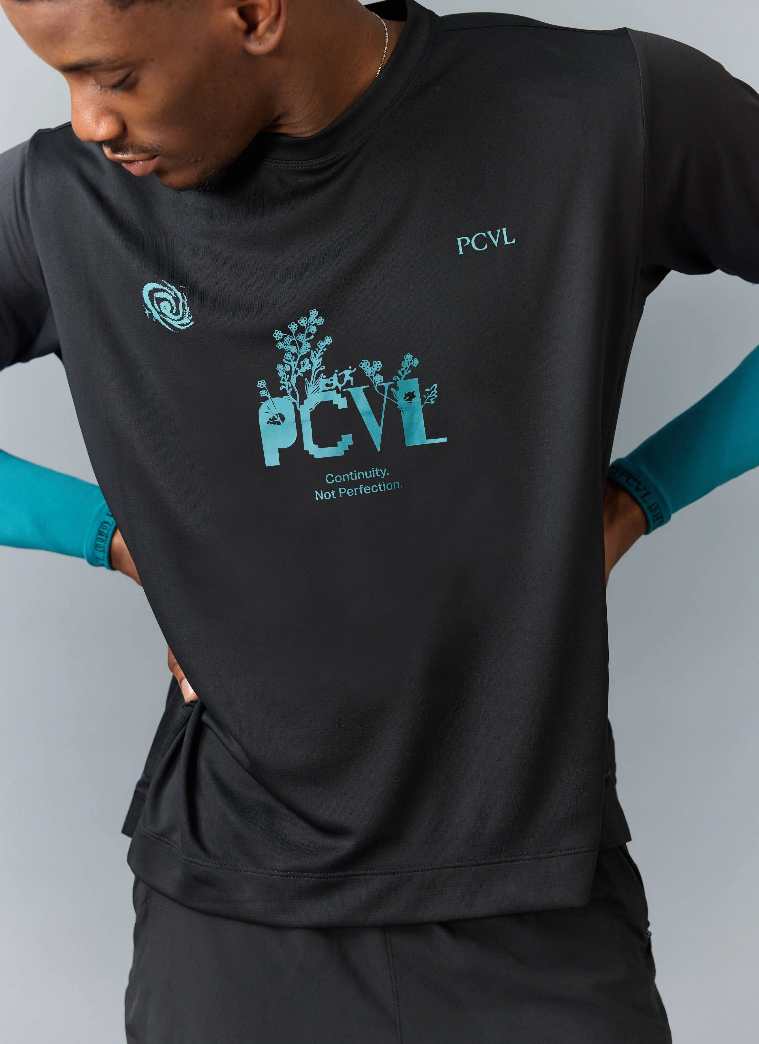PCVL Graphic Printed Performance Top | Black sold by Percival product image thumbnail 2