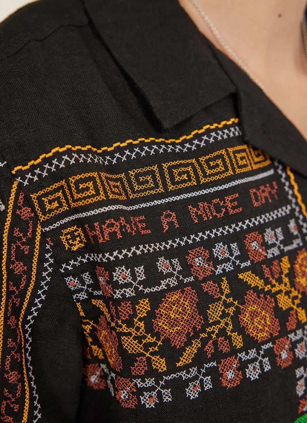 Meal Deal Tapestry Cuban Shirt | Linen | Black sold by Percival product image thumbnail 4