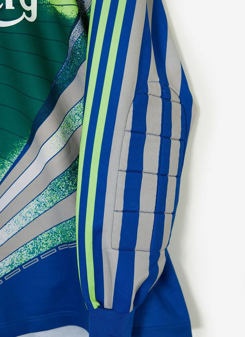 90s Vintage Shirt #36 | Percival x Classic Football Shirts | Blue sold by Percival product image thumbnail 3