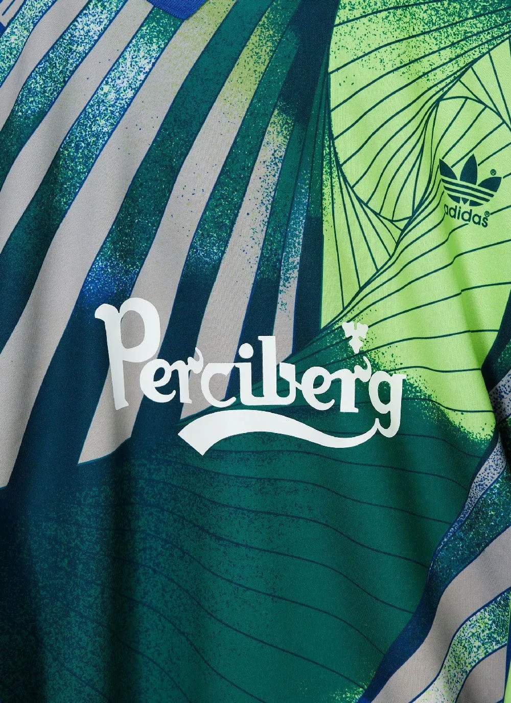 90s Vintage Shirt #36 | Percival x Classic Football Shirts | Blue sold by Percival product image thumbnail 4