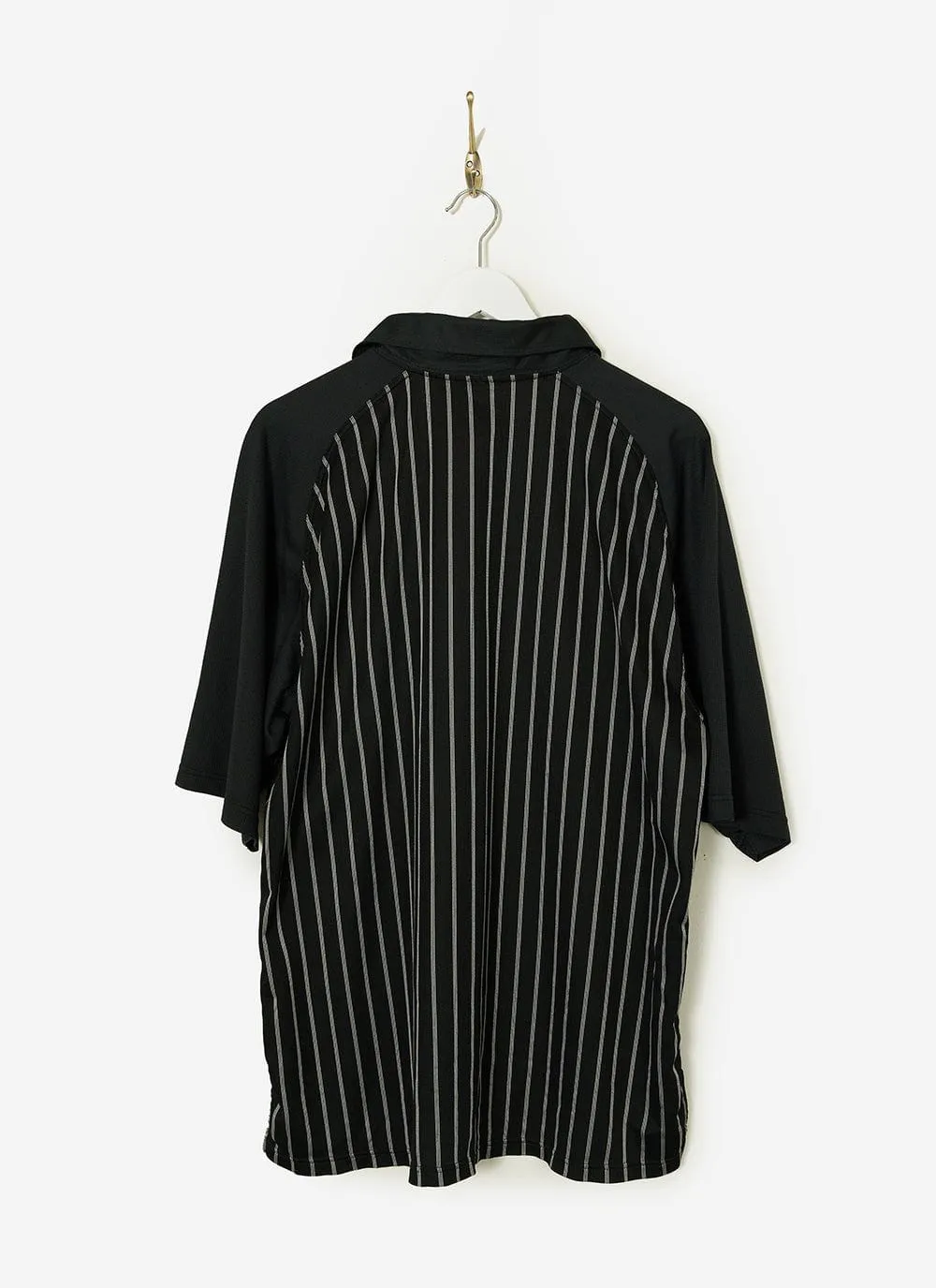 90s Vintage Shirt #28 | Percival x Classic Football Shirts | Black sold by Percival product image thumbnail 3