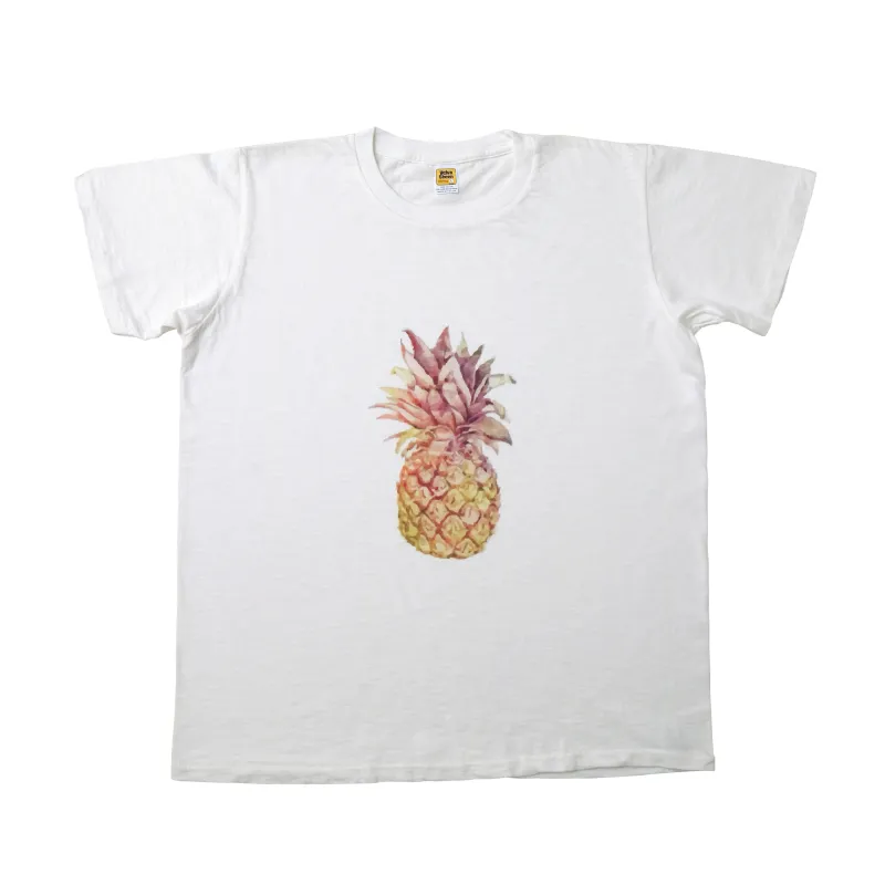 Graphic Tees / Pineapple / White made by Velva Sheen