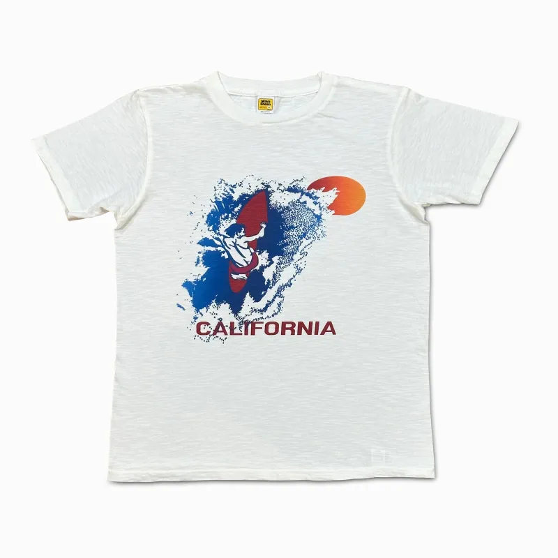 Graphic Tees / CA Surf / White made by Velva Sheen