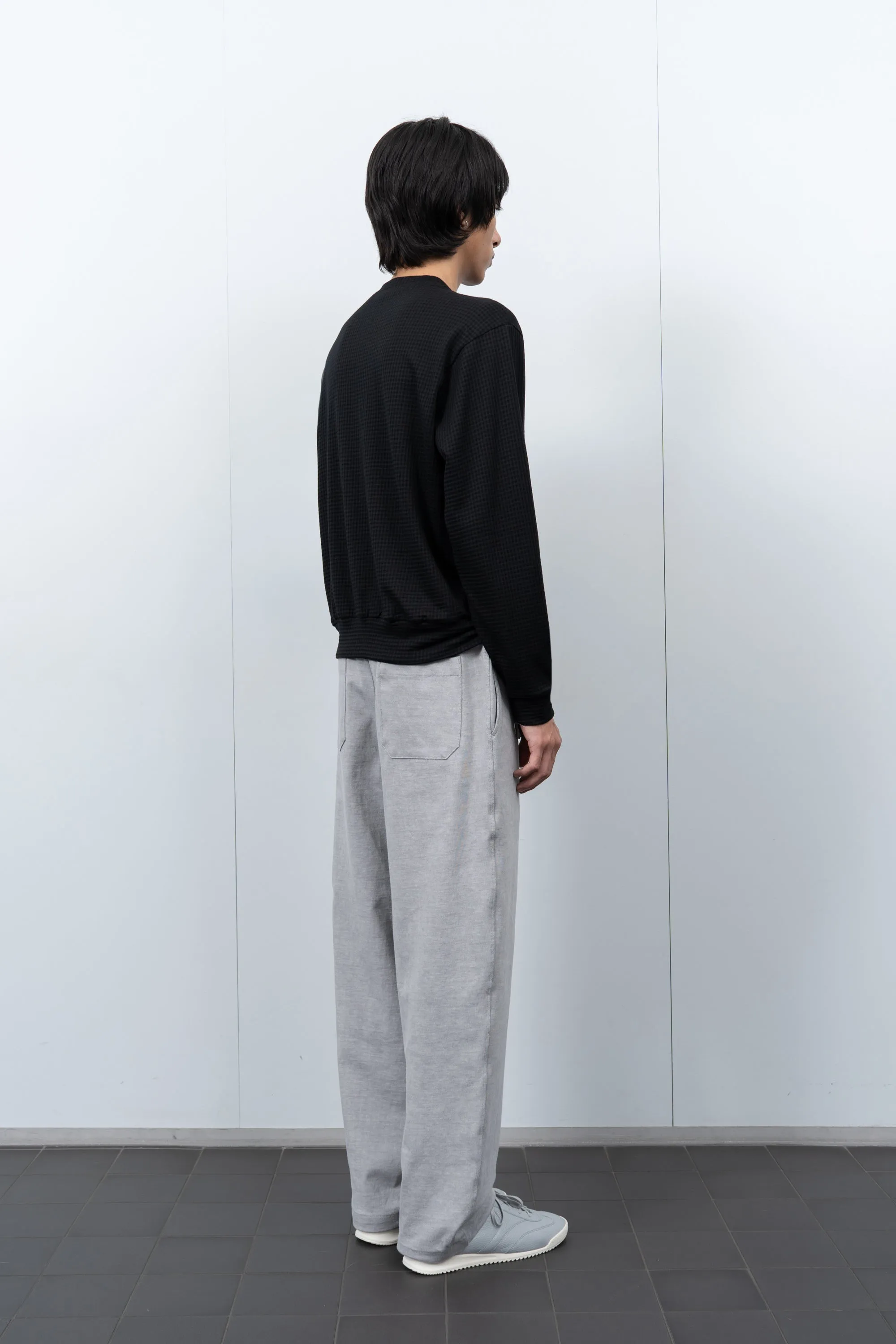 2-PLY GAUZE CREWNECK - BLACK sold by Lady White Co. product image thumbnail 3