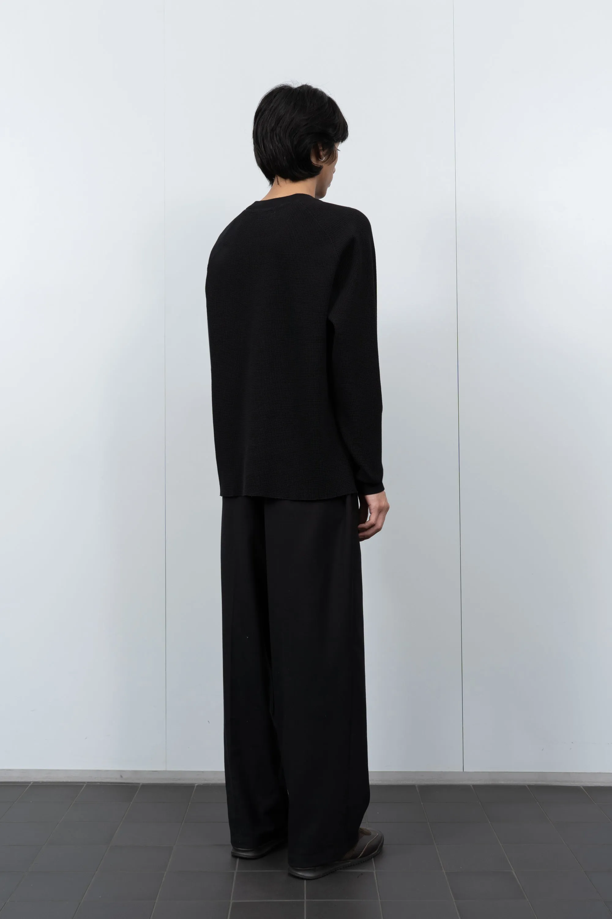 RAGLAN THERMAL - BLACK sold by Lady White Co. product image thumbnail 3