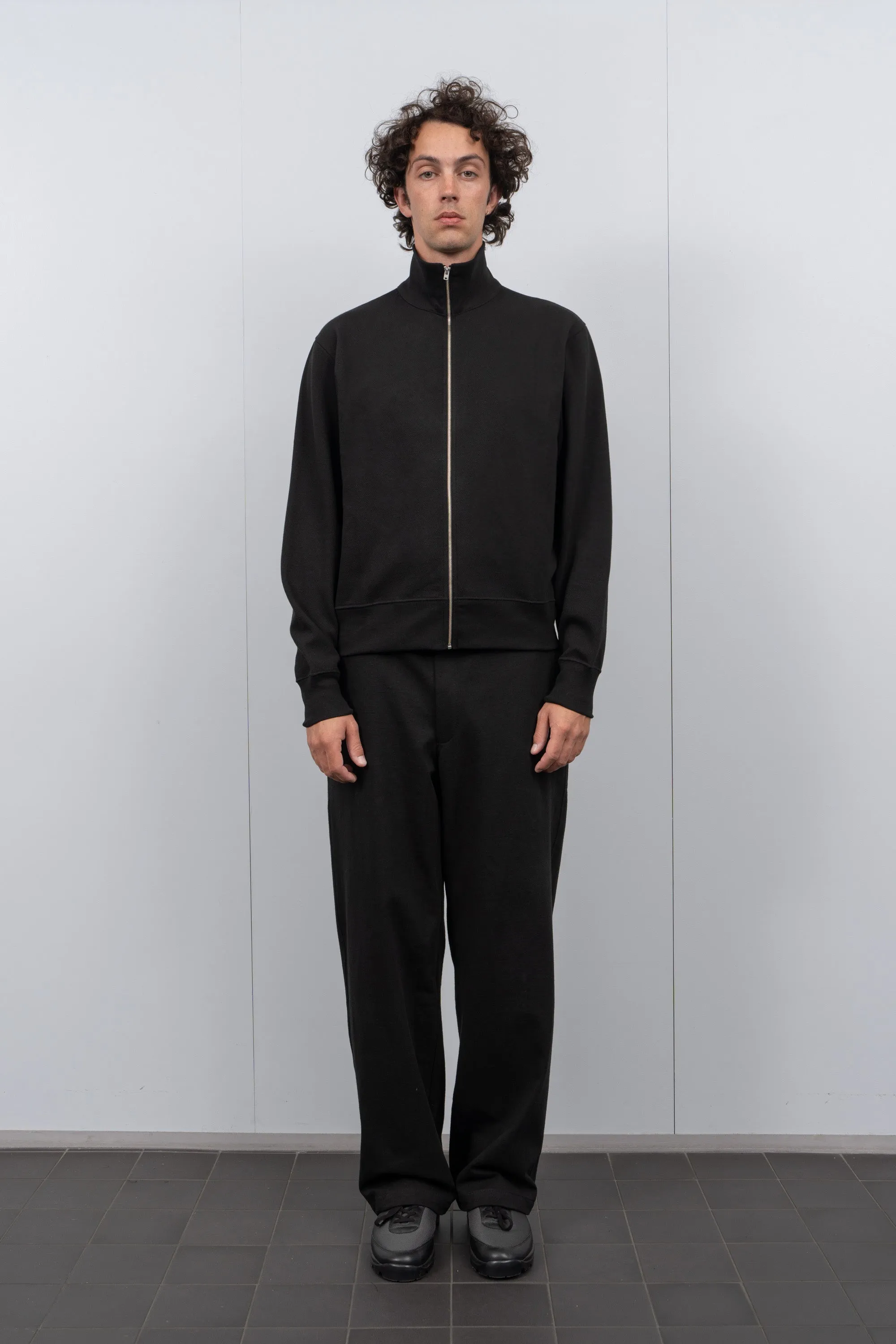 MESH FULL ZIP - BLACK sold by Lady White Co. product image thumbnail 2