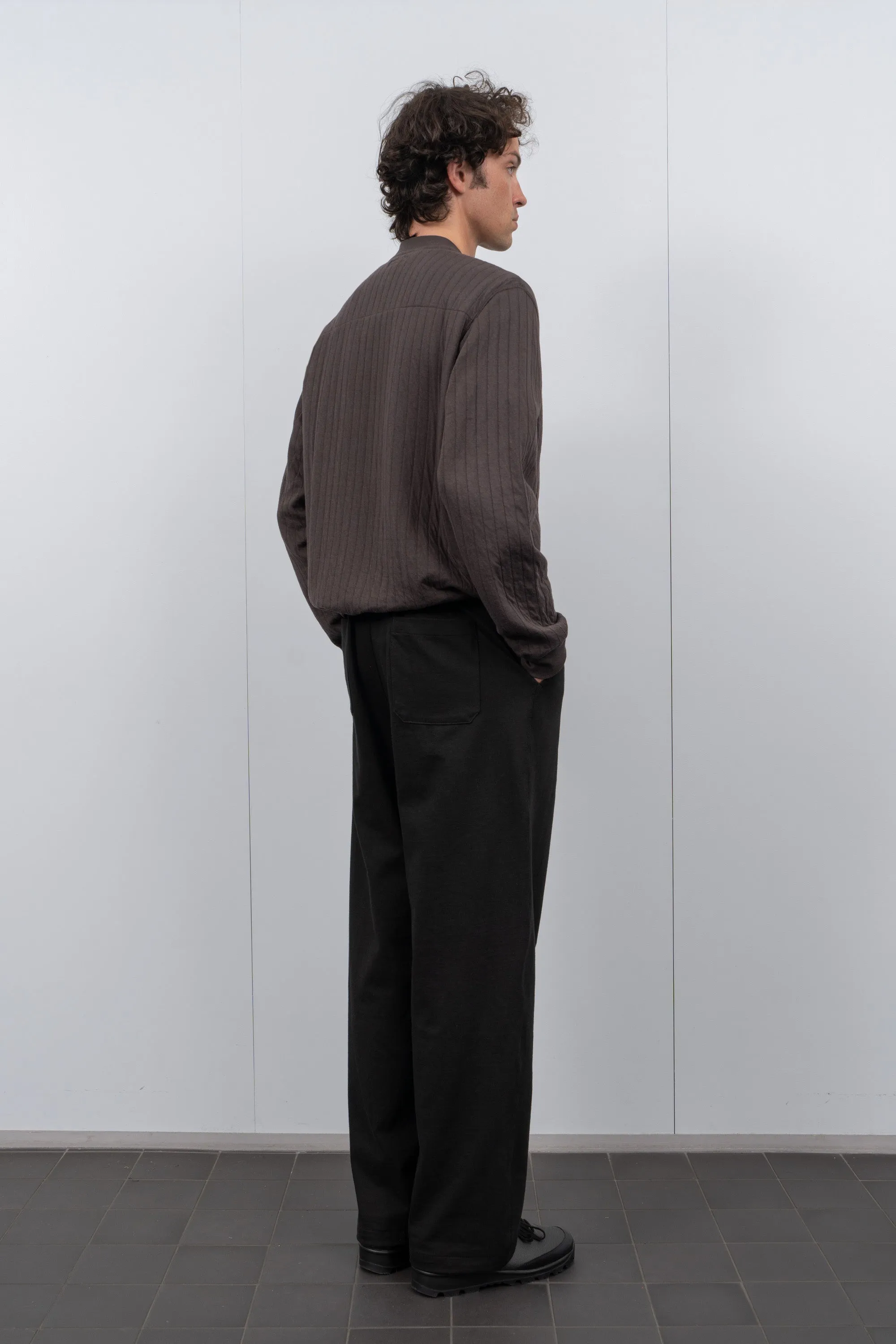 QUILTED ZIP UP - TIRE BLACK sold by Lady White Co. product image thumbnail 3