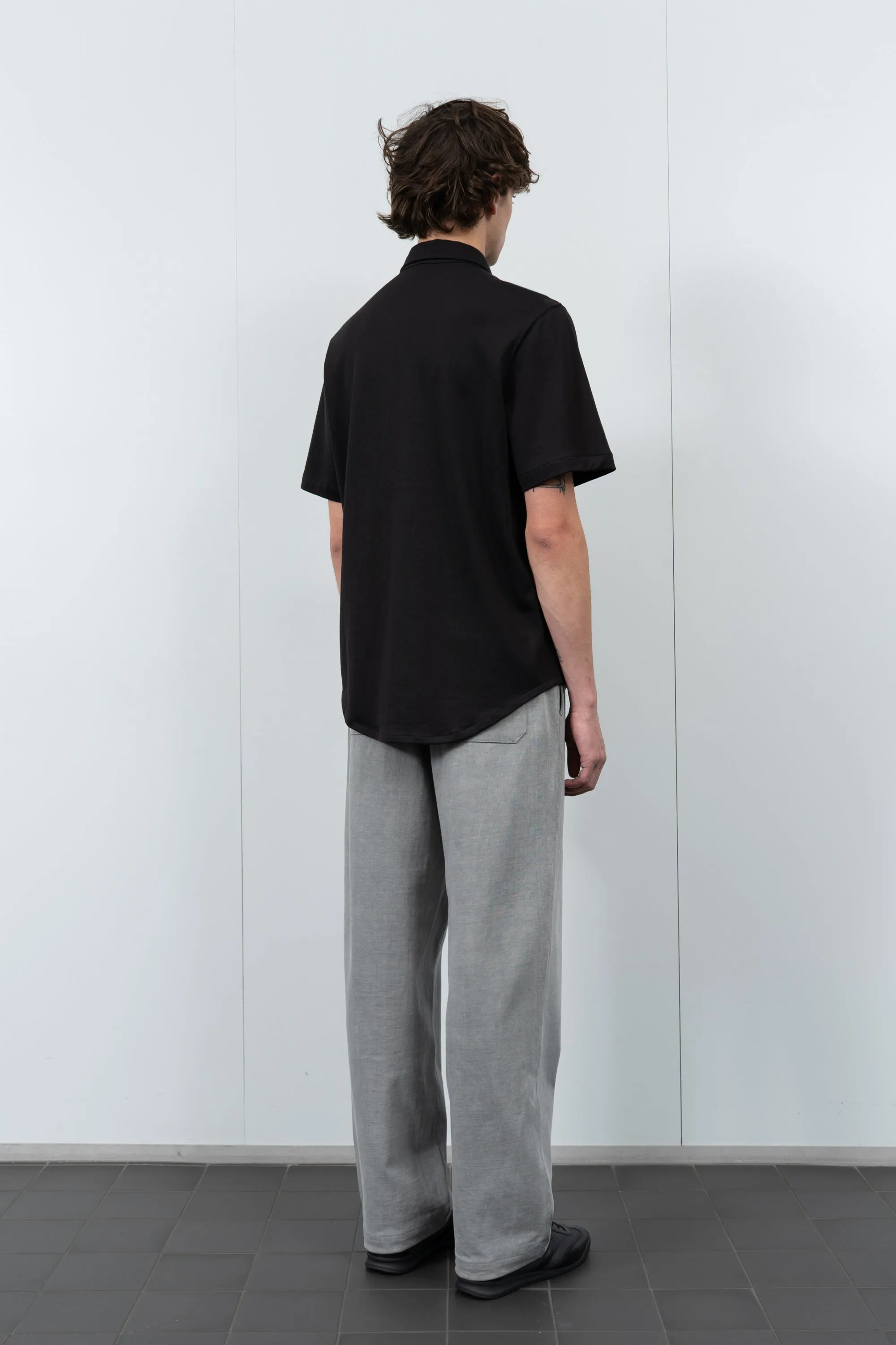 S/S CR BUTTON DOWN - BLACK sold by Lady White Co. product image thumbnail 3