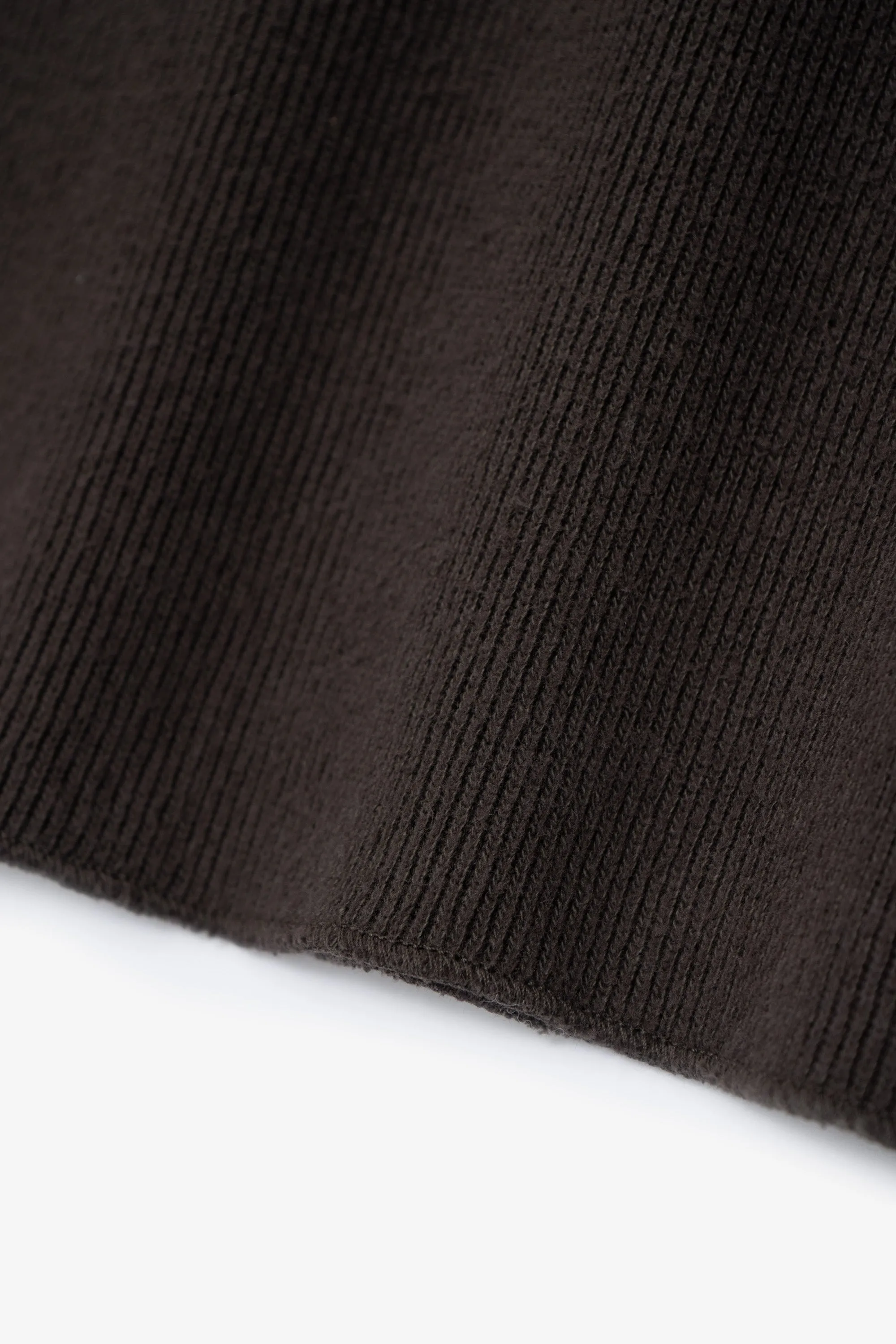 CROPPED V-NECK SWEATER - TIMBER sold by Lady White Co. product image thumbnail 5