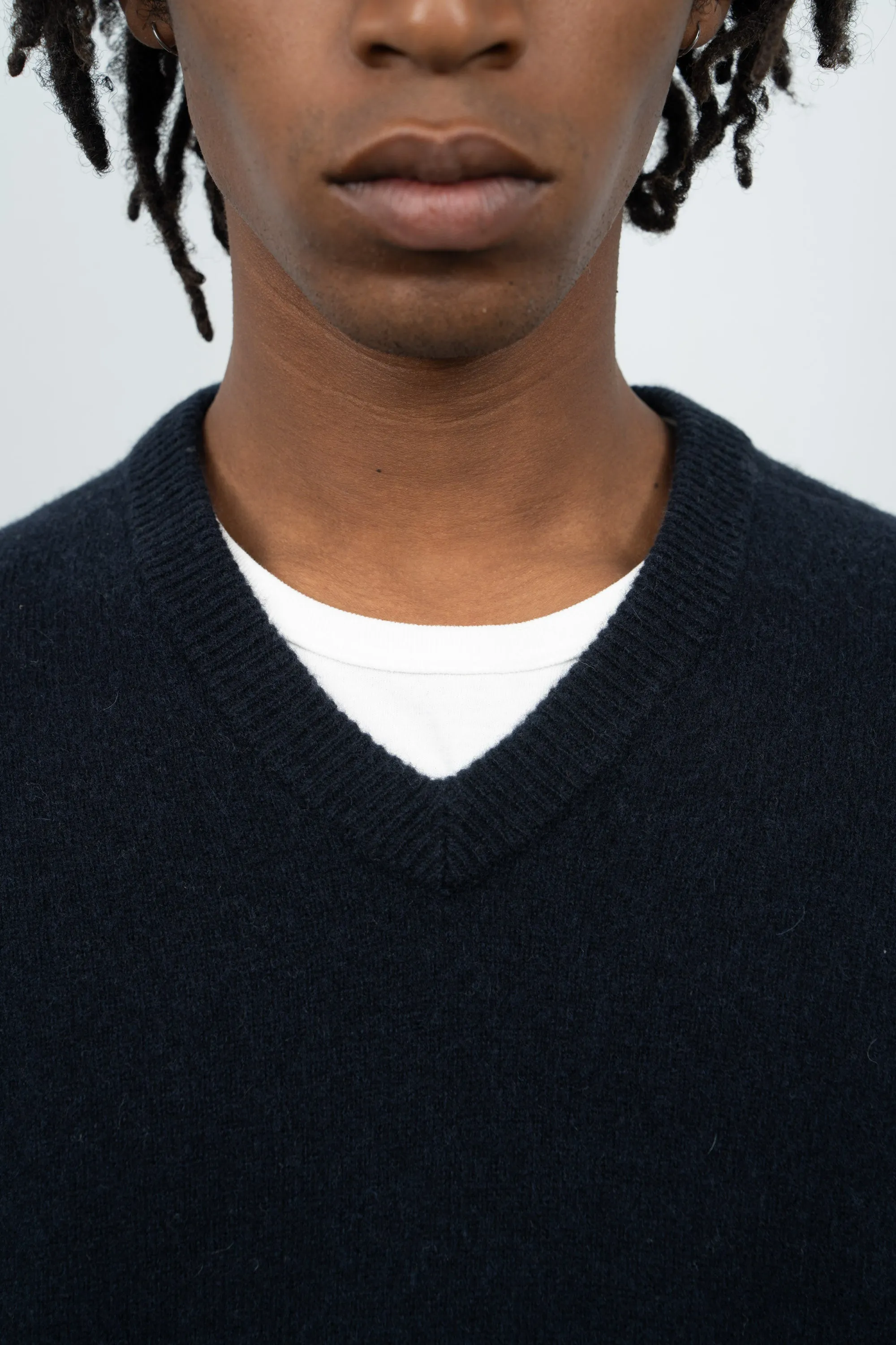WOOL V-NECK SWEATER - DEEP NAVY sold by Lady White Co. product image thumbnail 4