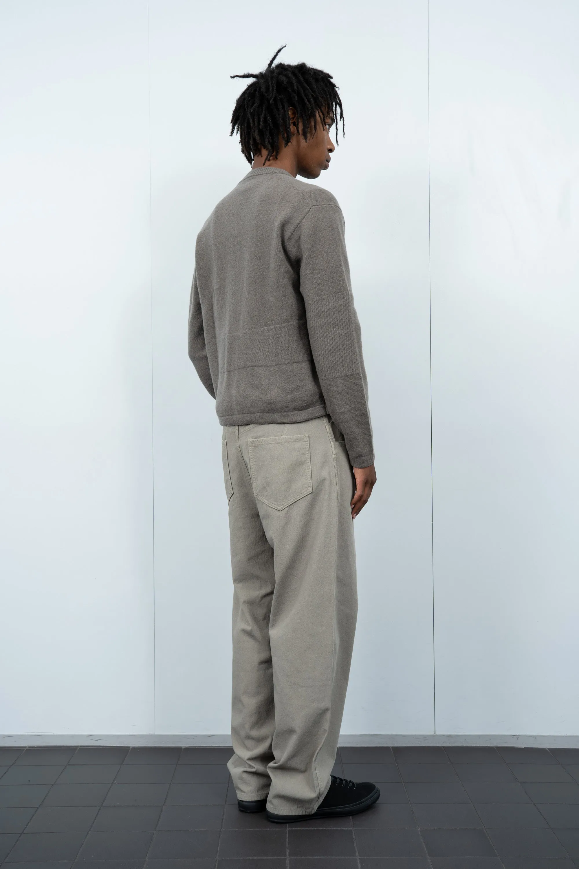 WOOL V-NECK SWEATER - CLAY sold by Lady White Co. product image thumbnail 3