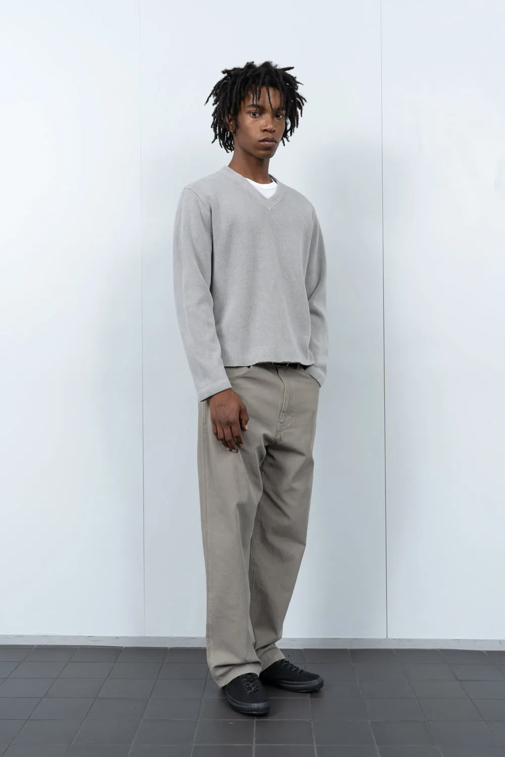 CROPPED V-NECK SWEATER - PIGMENT CHALK sold by Lady White Co. product image thumbnail 2