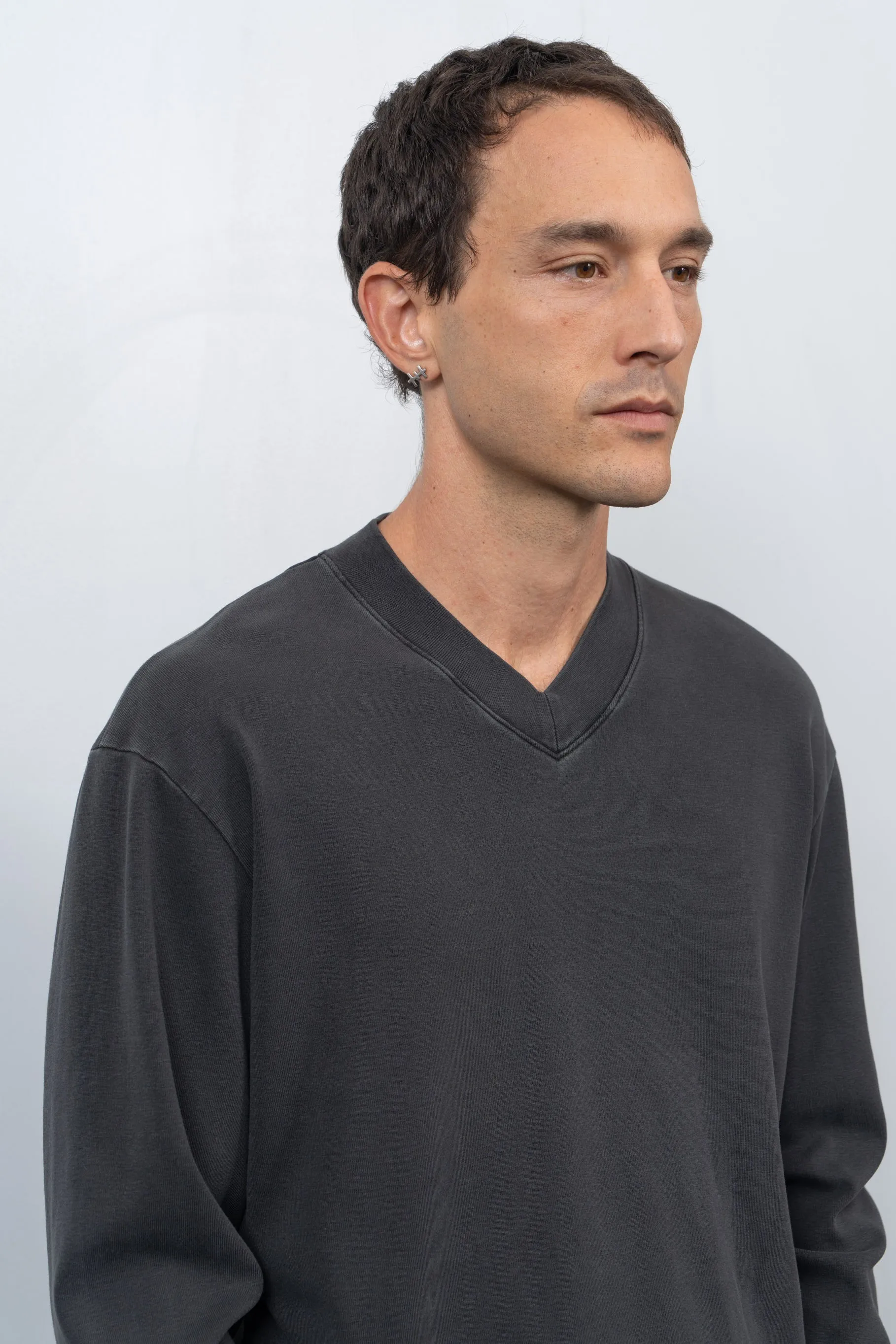 HIGH V-NECK T-SHIRT - PIGMENT CHARCOAL sold by Lady White Co. product image thumbnail 4